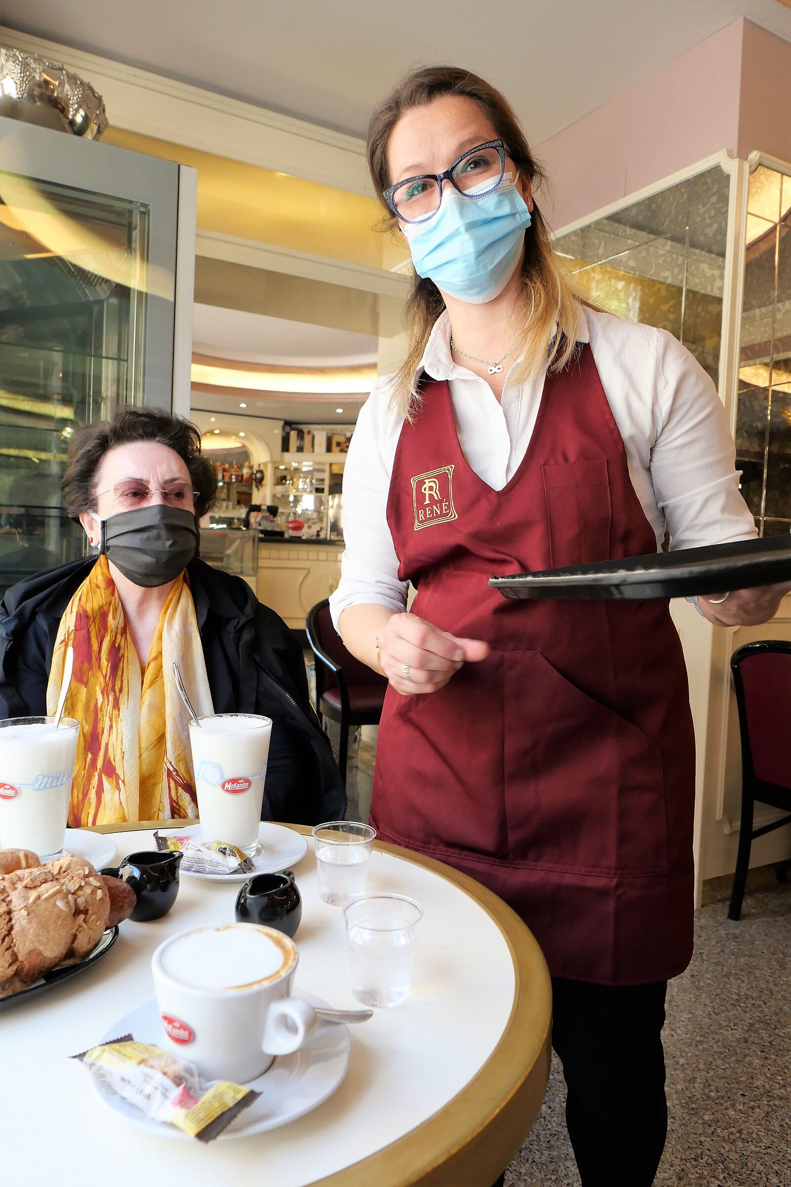 Alas, how are we going to have breakfast?