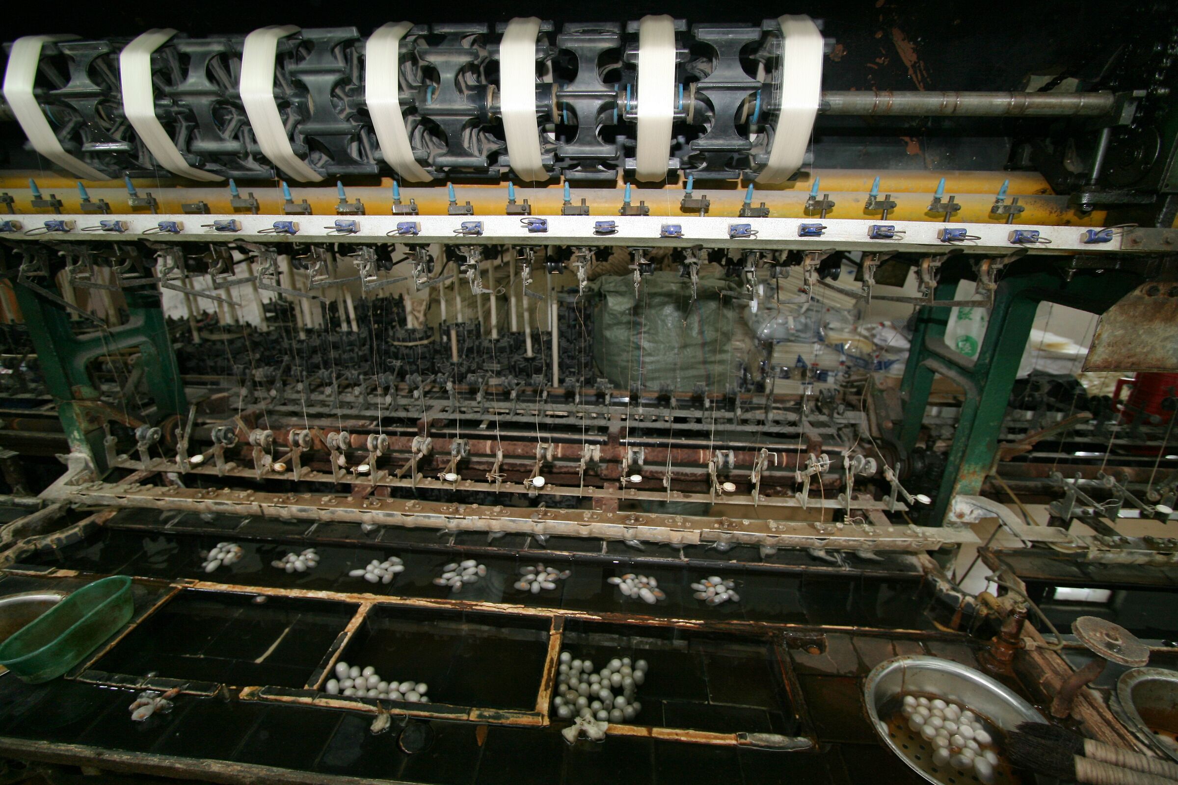 Suzhou, Museo della Seta, dal bozzolo al filo di seta