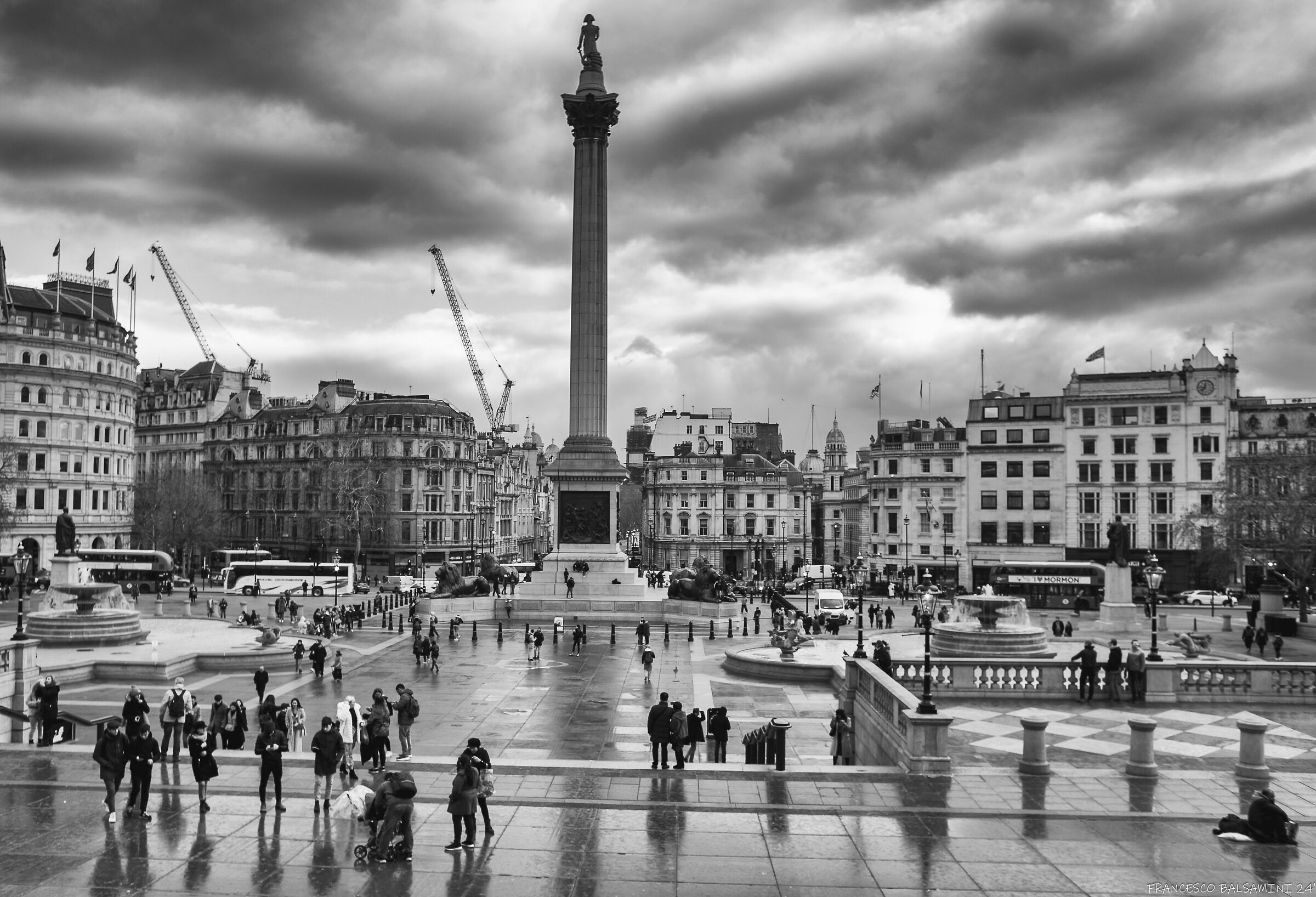 Trafalgar Square Londra" 2019