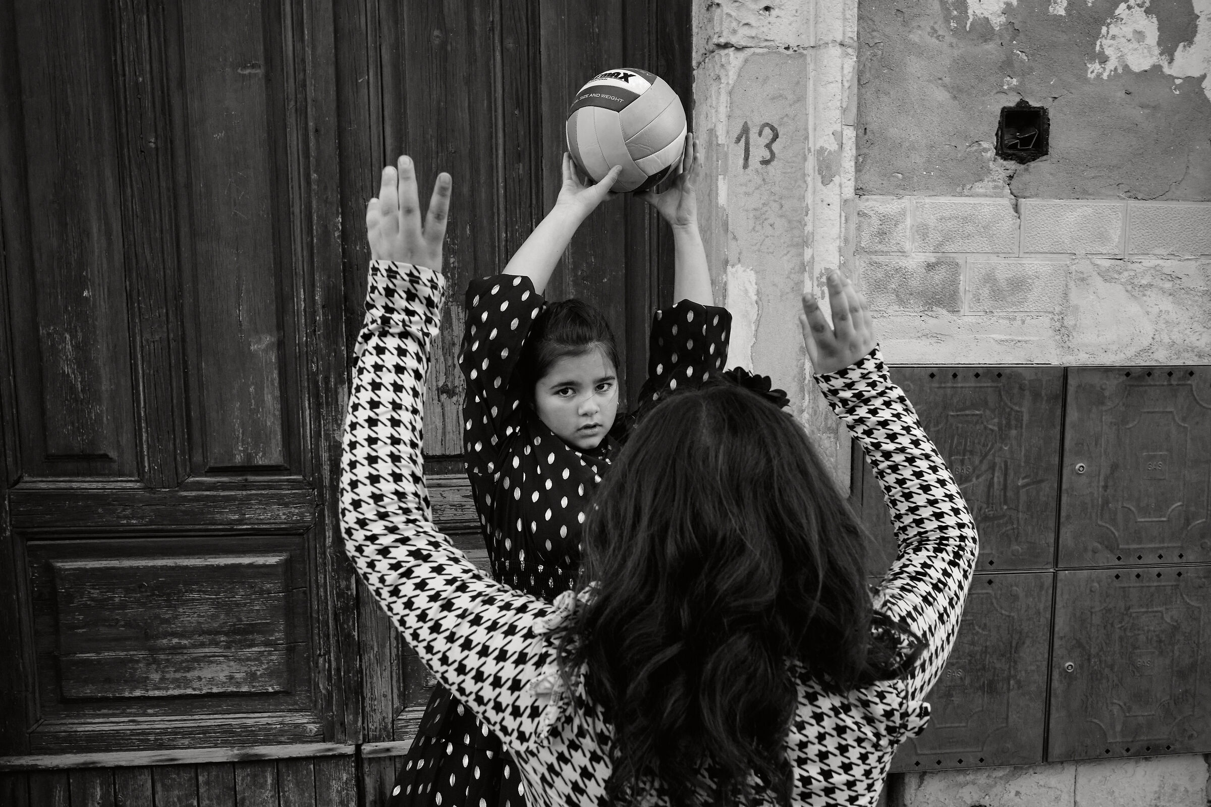 Gypsy girls play ball