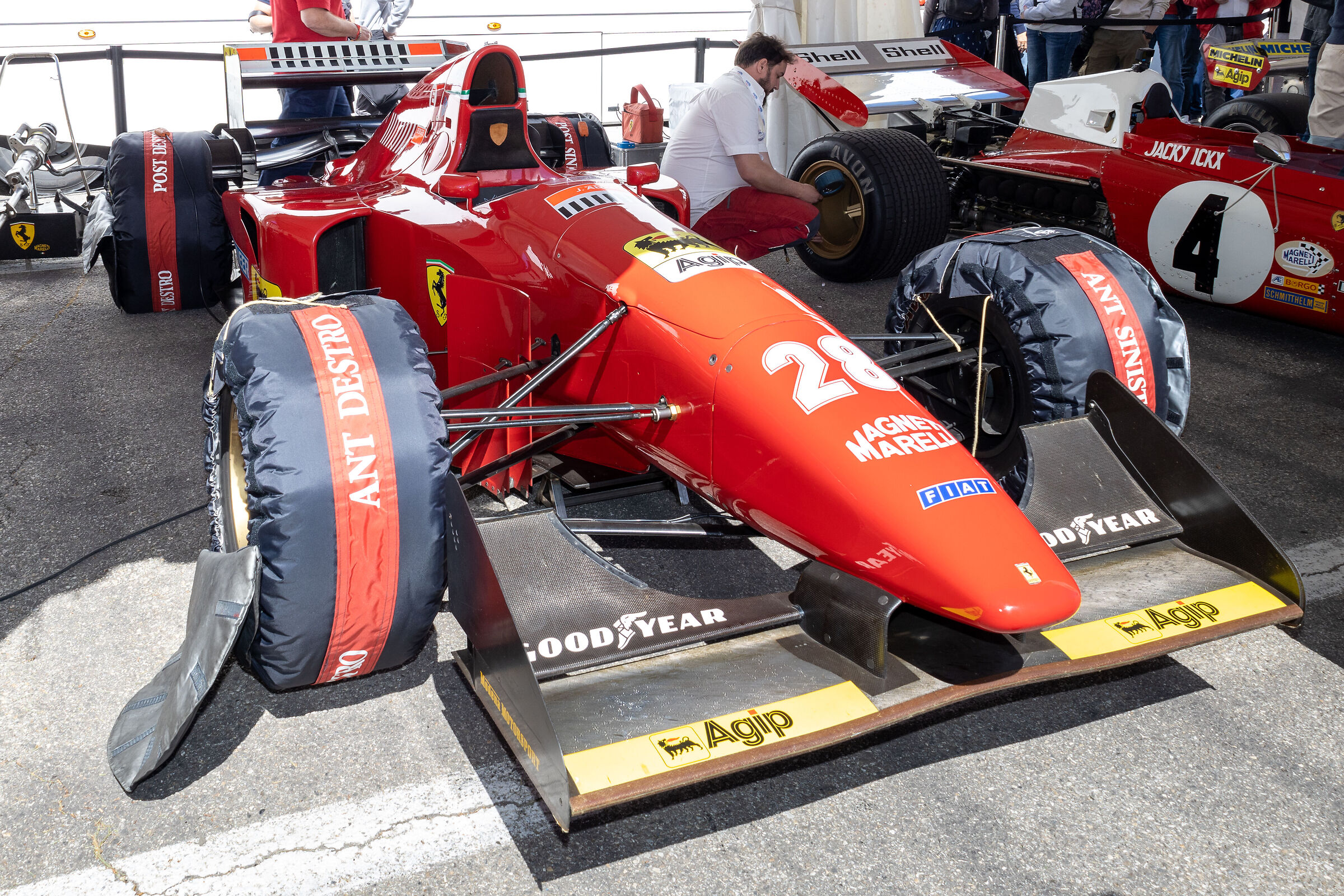 FERRARI WITH TYRE WARMERS
