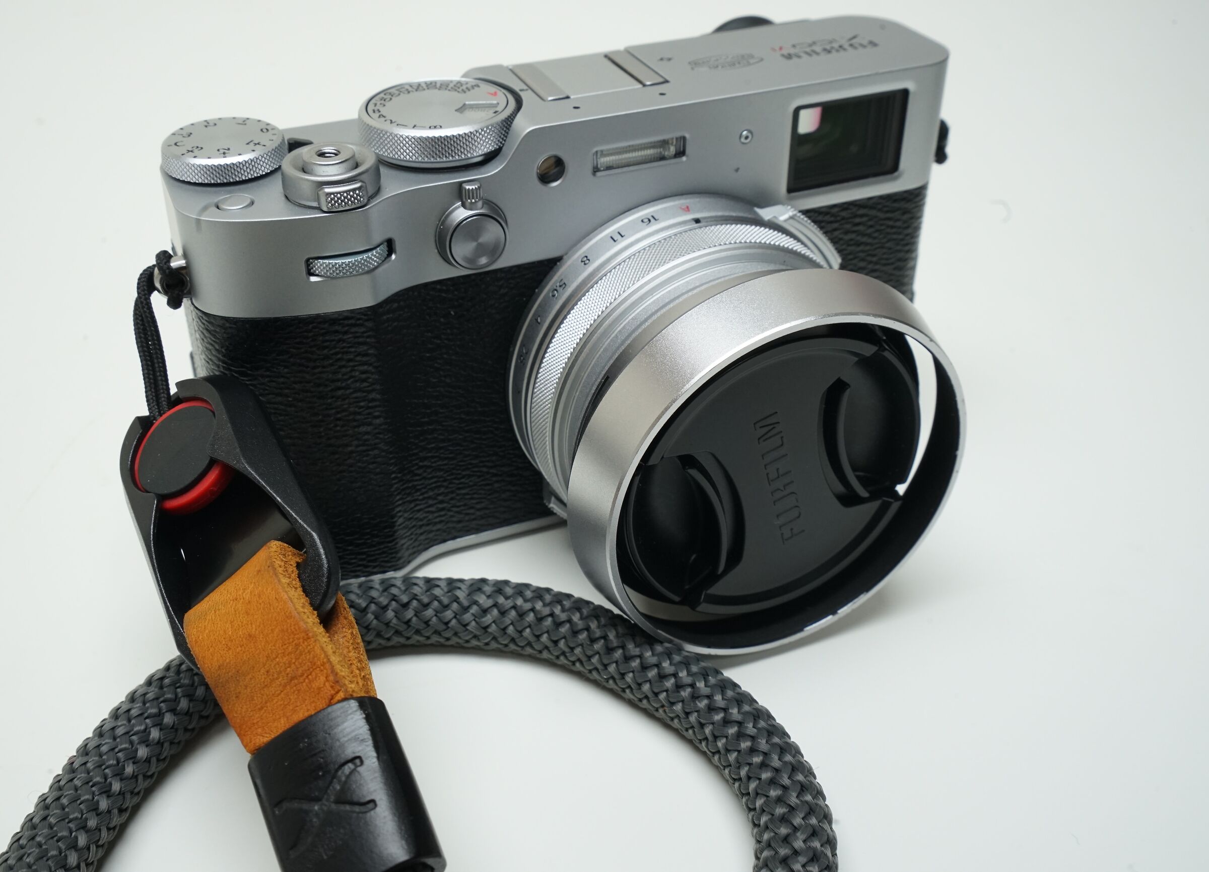 Black X Straps Wrist Dark Grey Cognac Leather