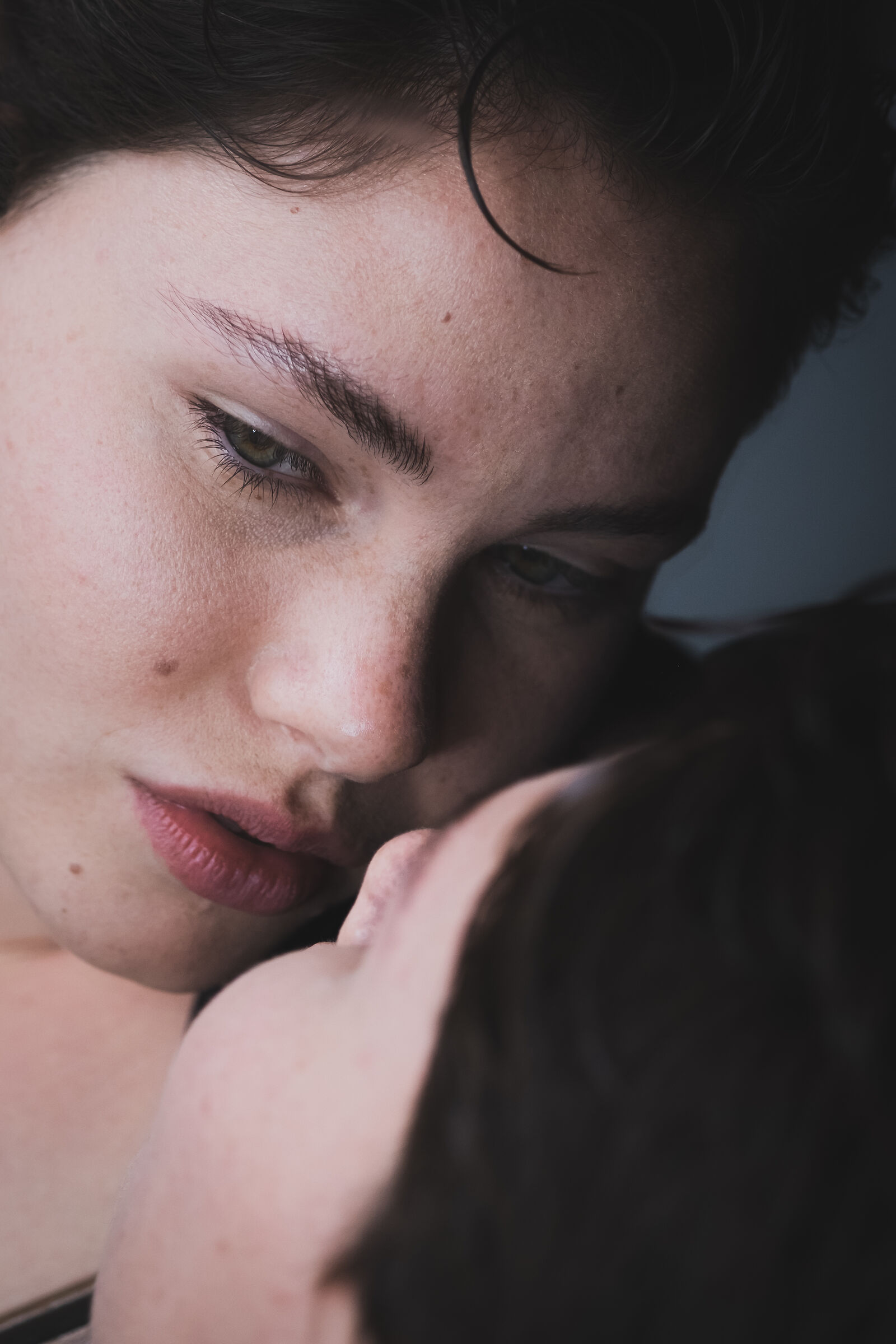 Giulia in luce naturale