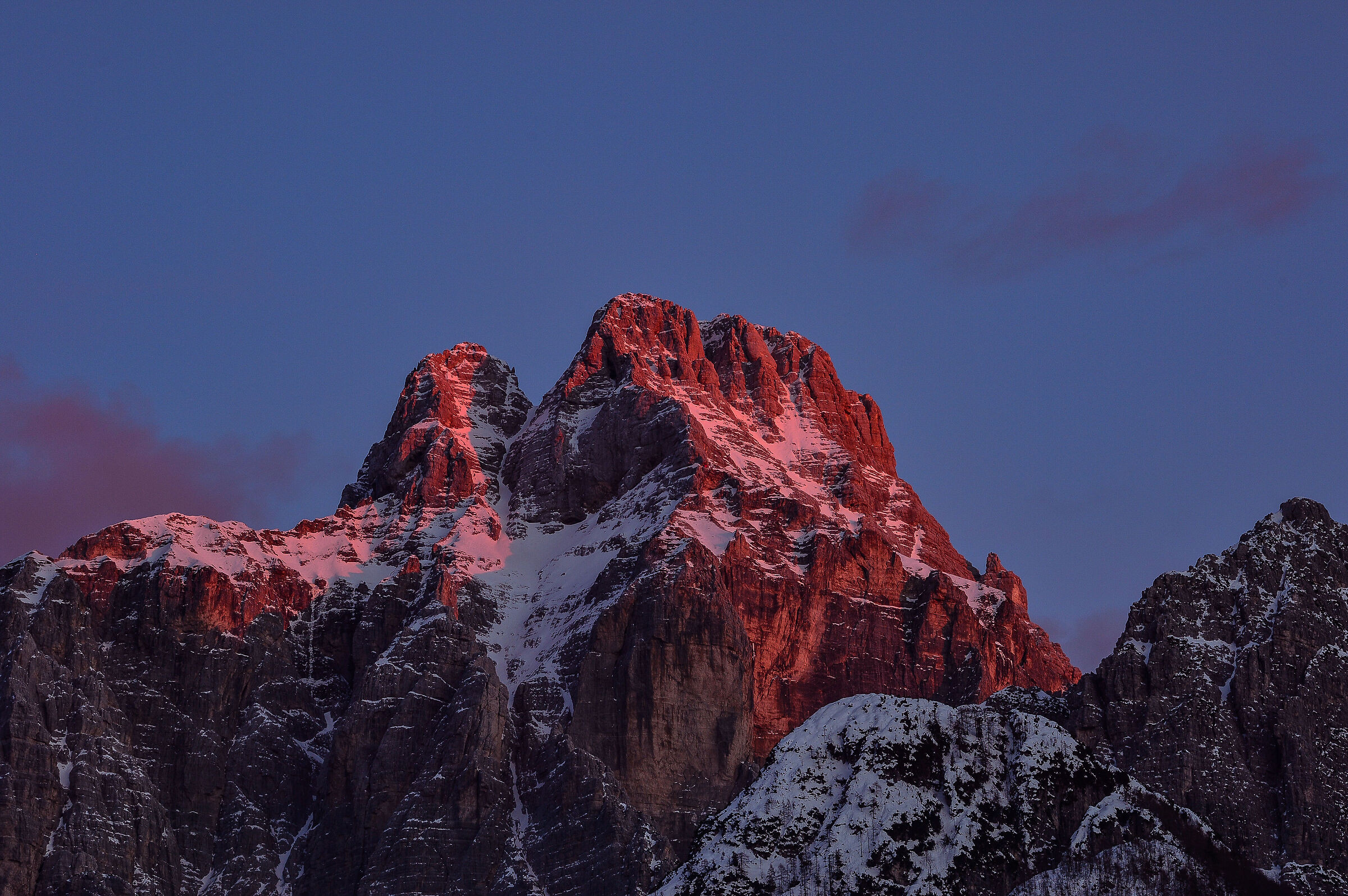 Tramonto sul Jôf di Montasio