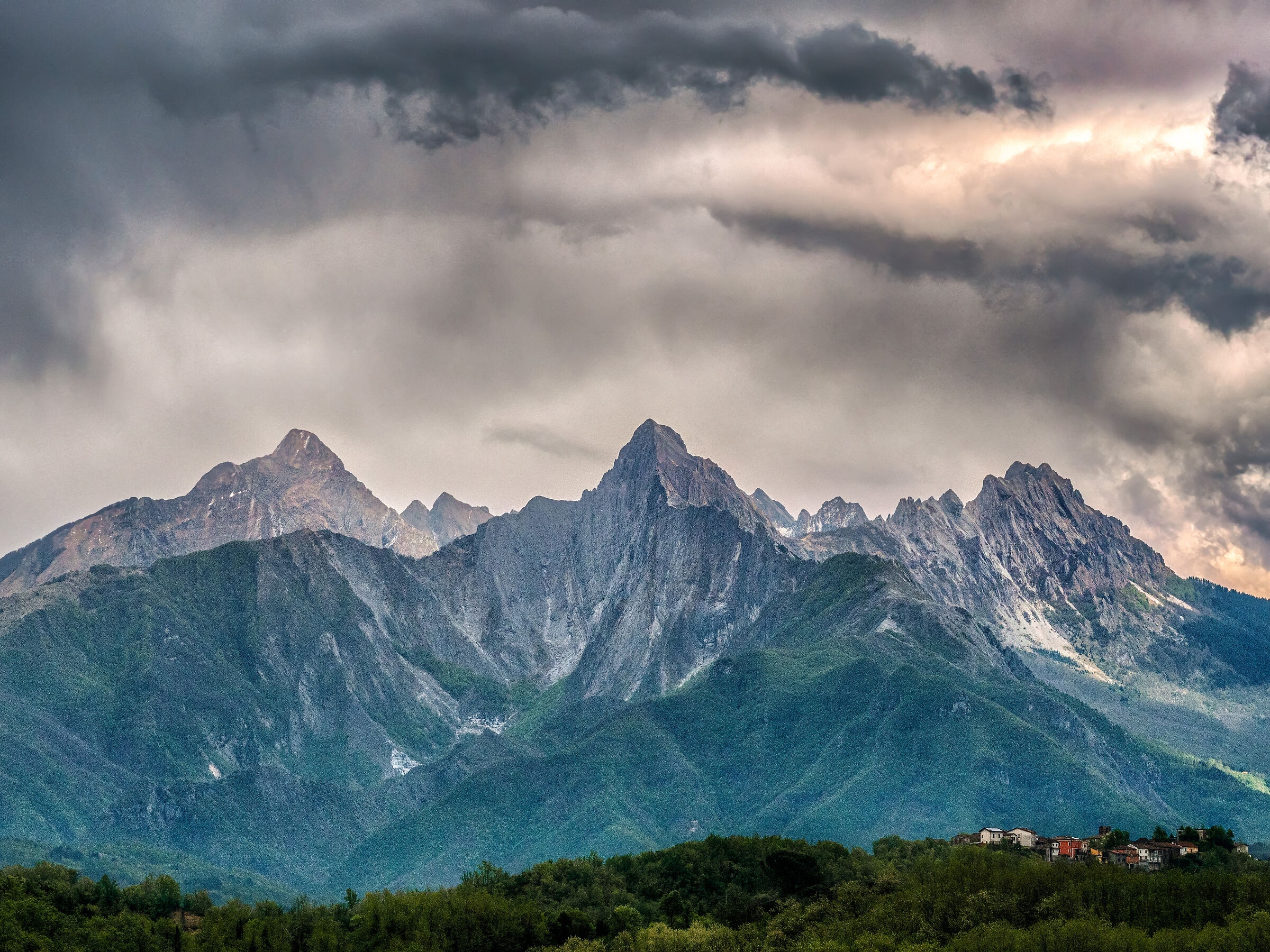 Apuan Alps!!