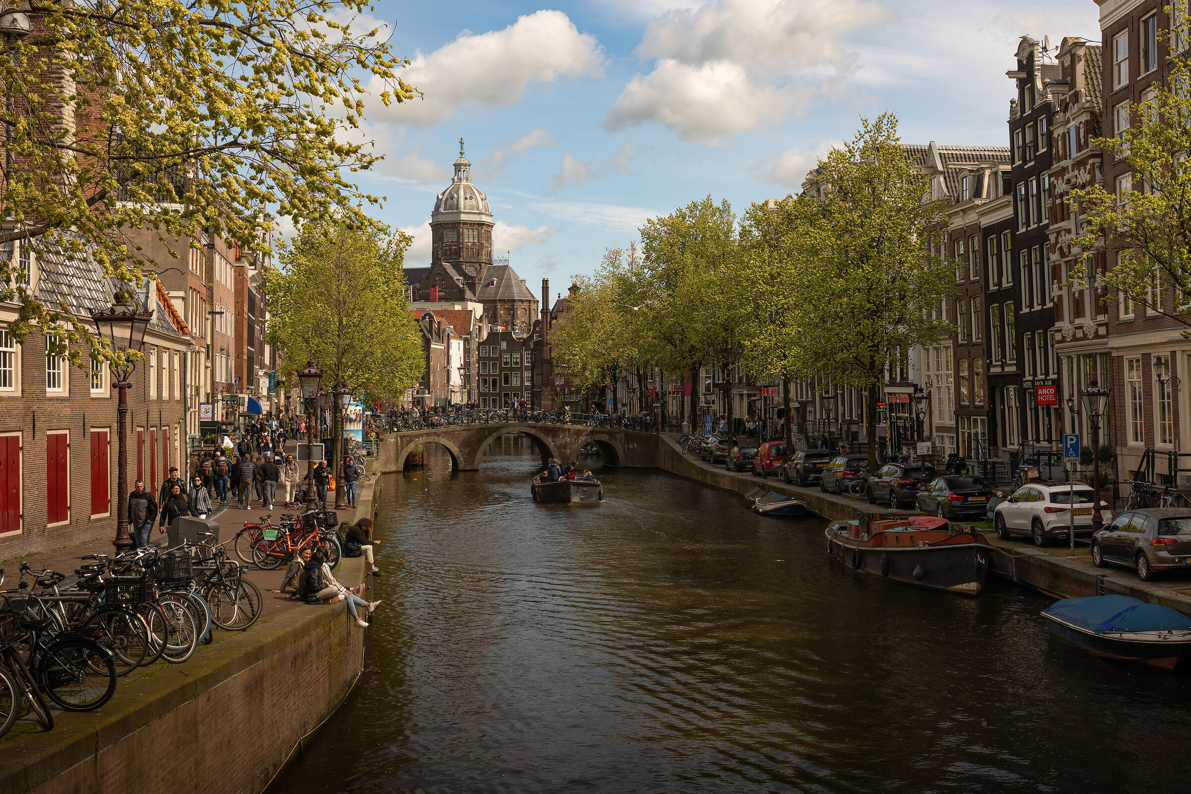 Canal in the centre of Amsterdam
