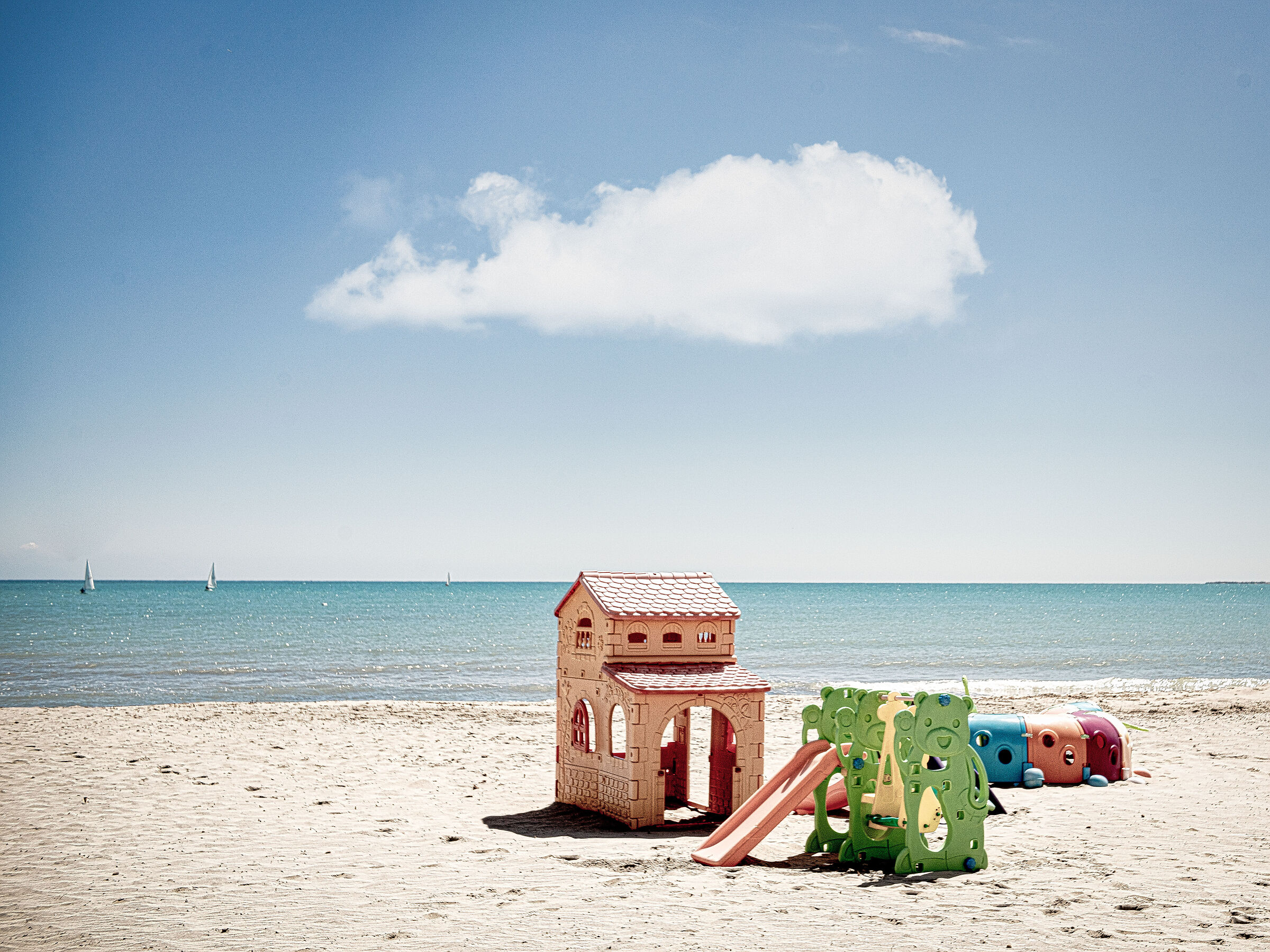 Equipped beach