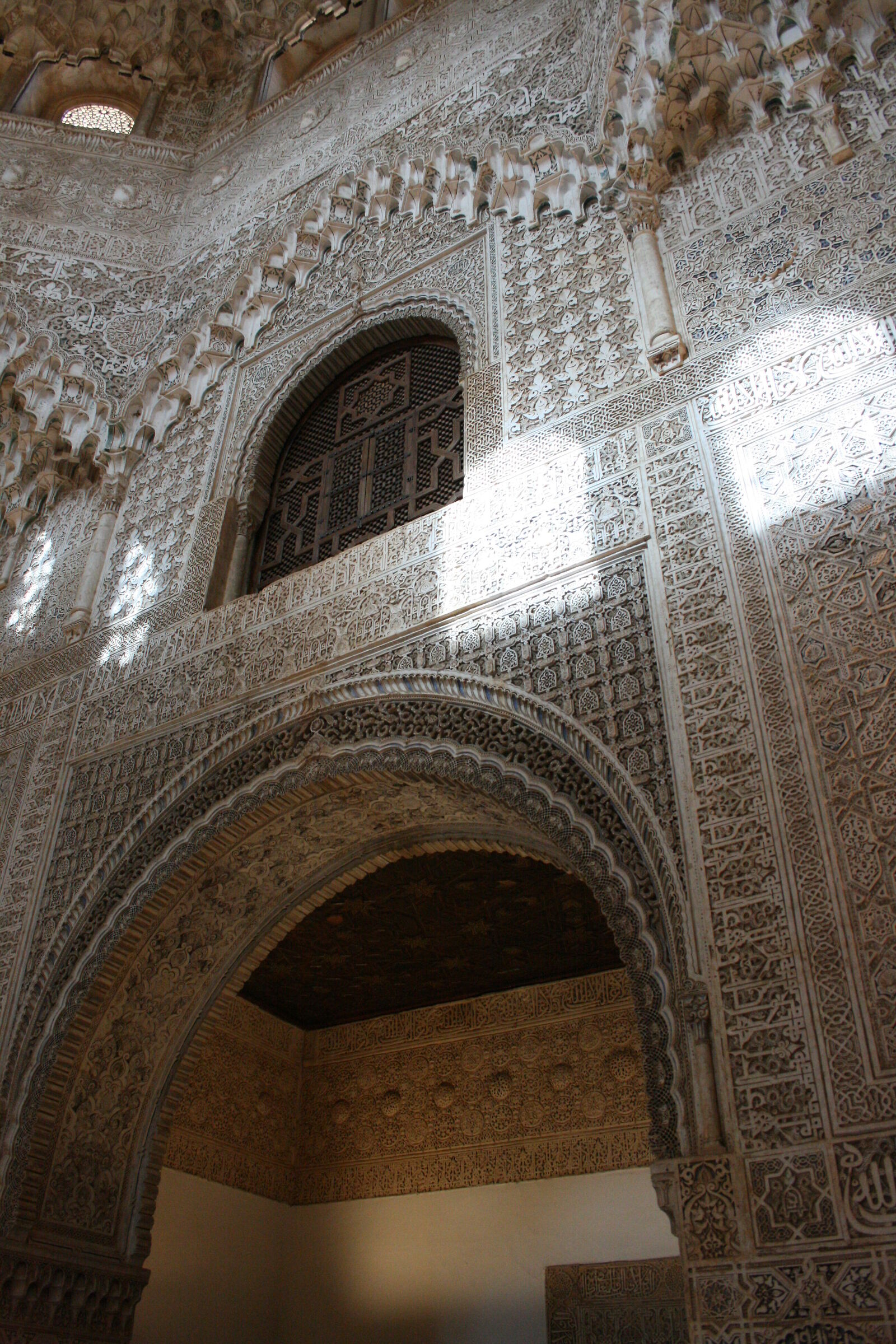 lights and shadows, Alhambra