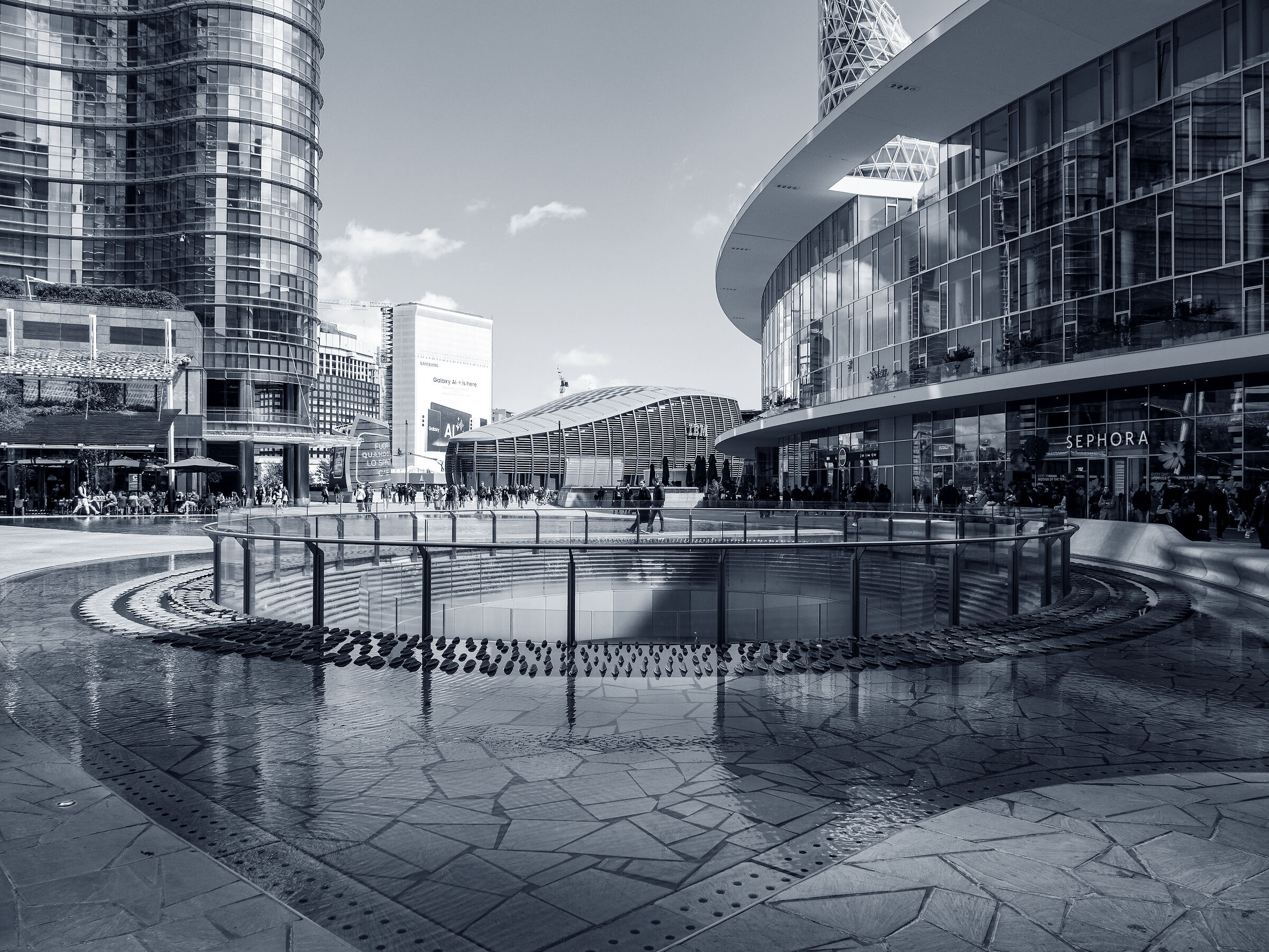 Piazza Gae Aulenti