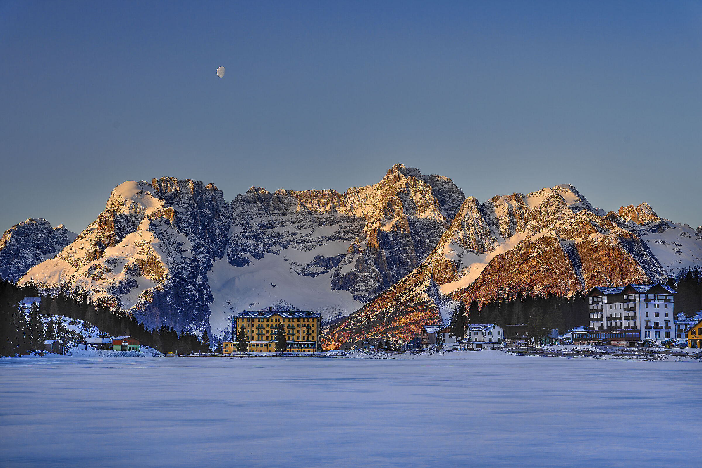 Misurina il Sorapiss e la luna