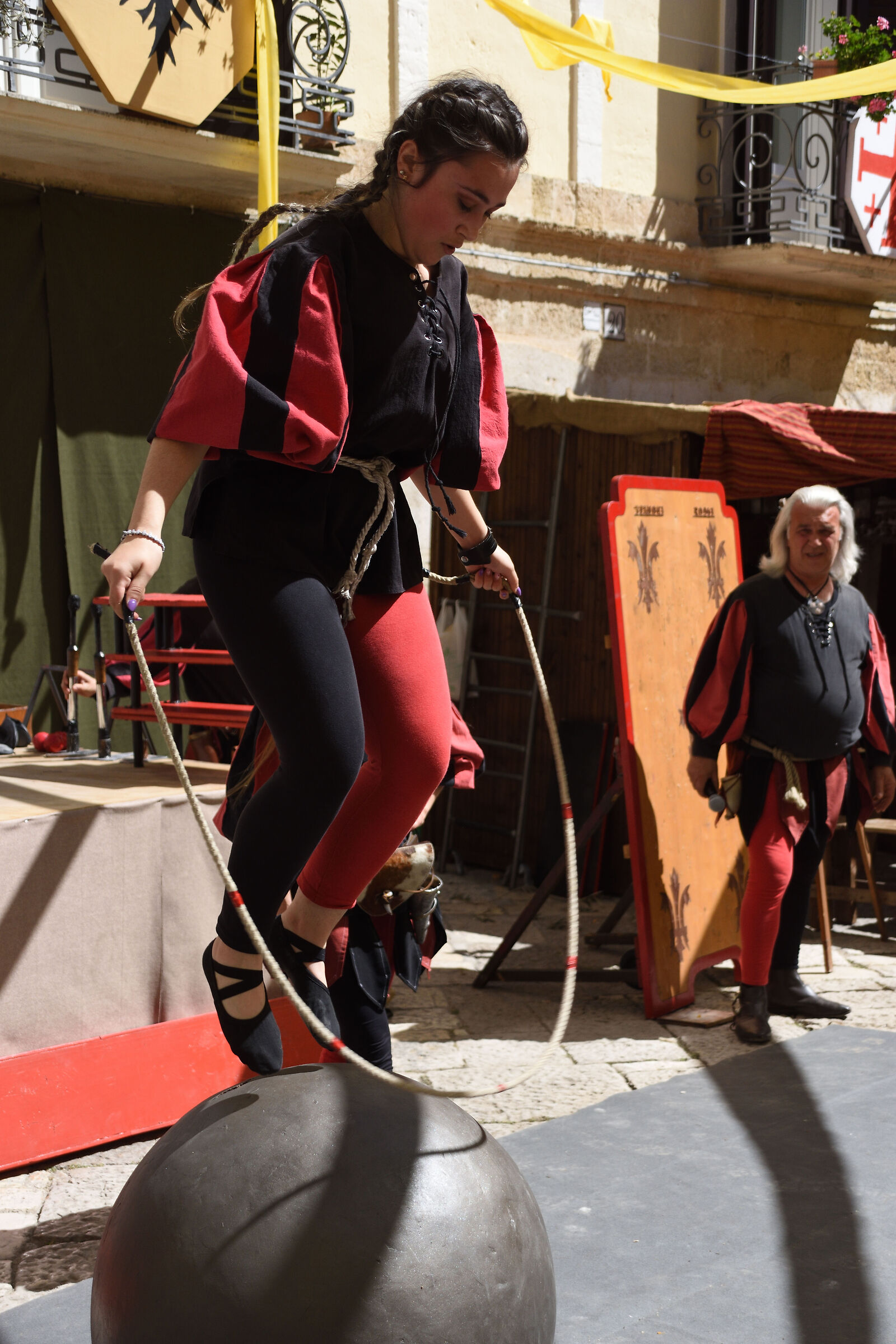 Attenta che cadi.....