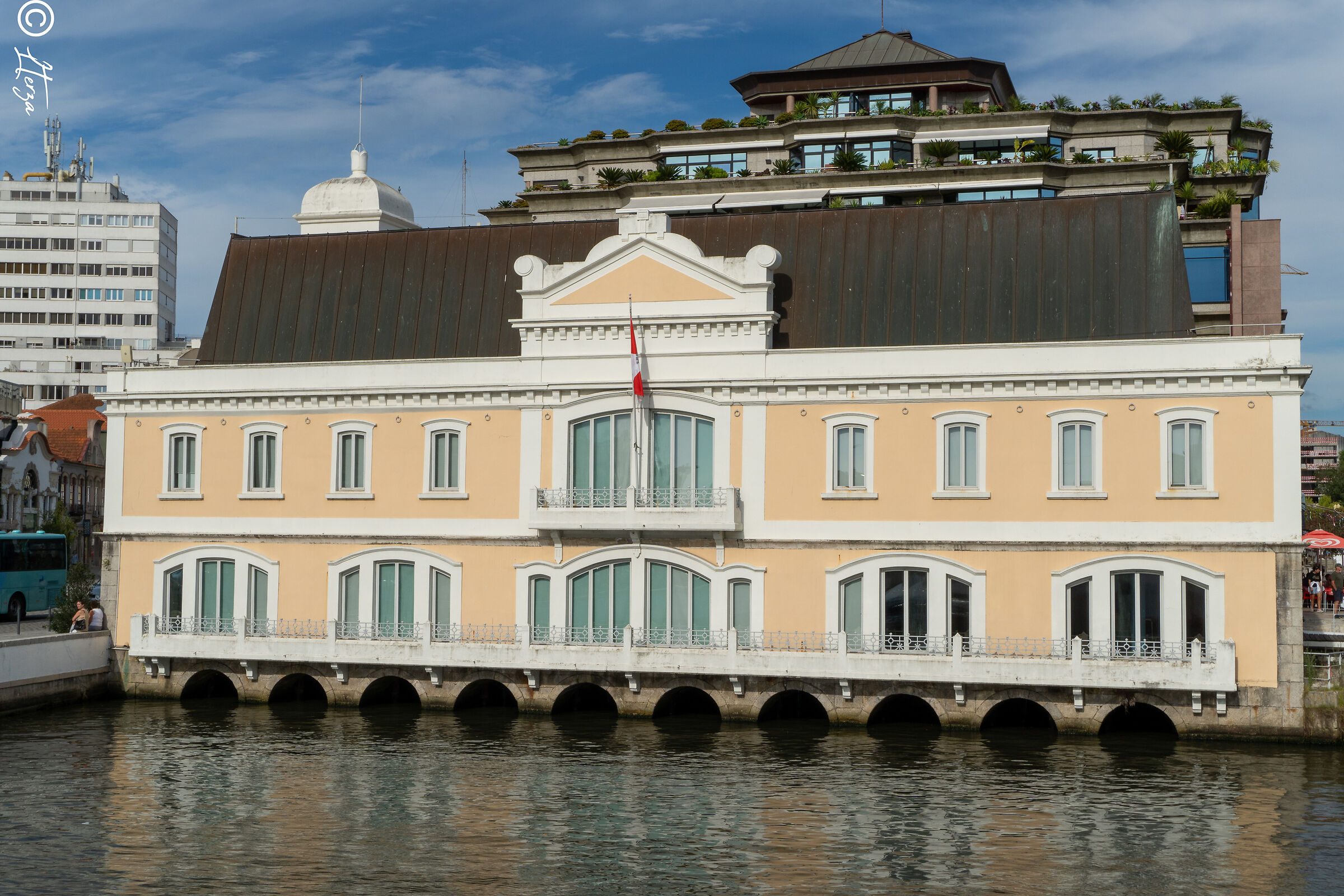 Porto by the river 2