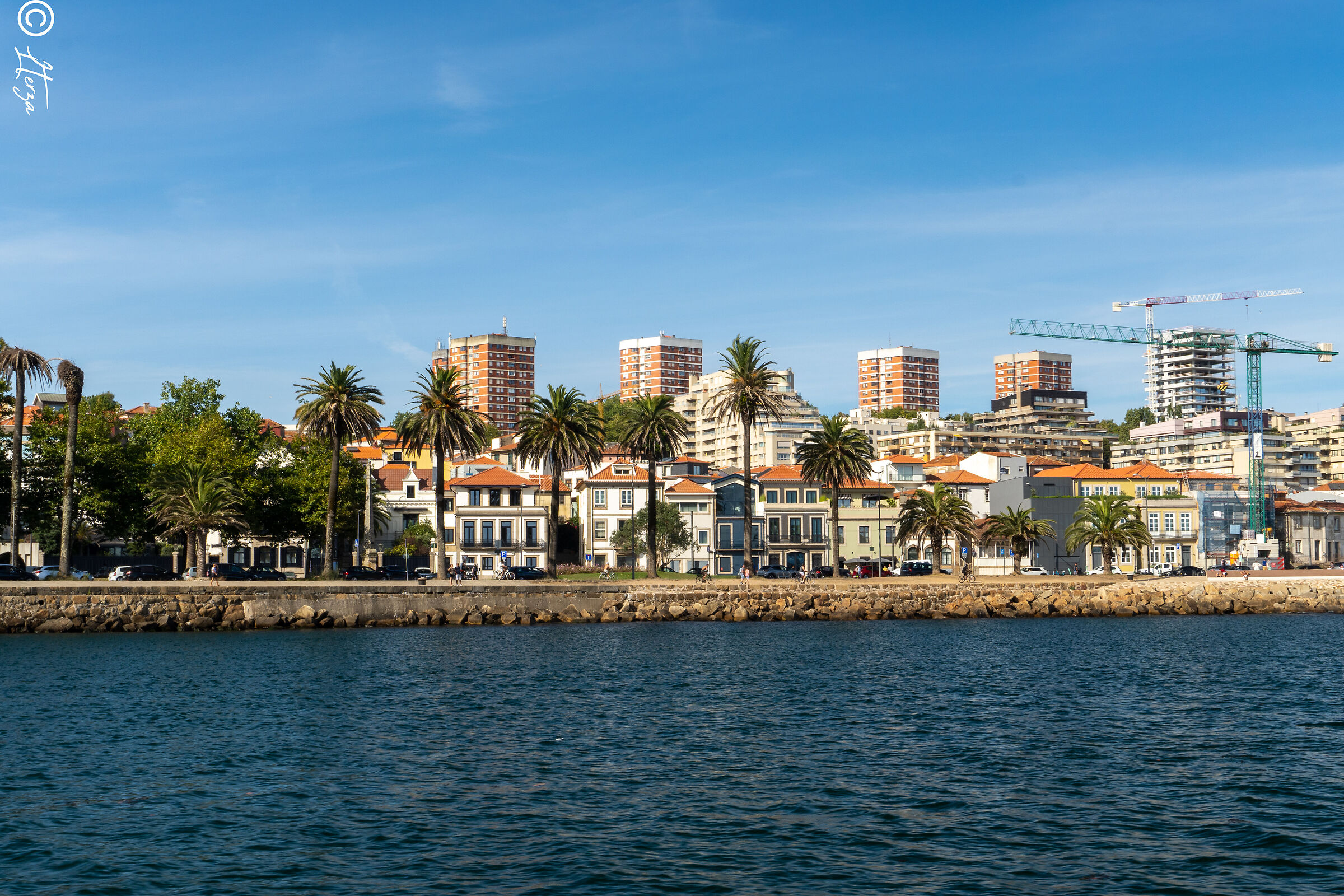 Porto by the river 2