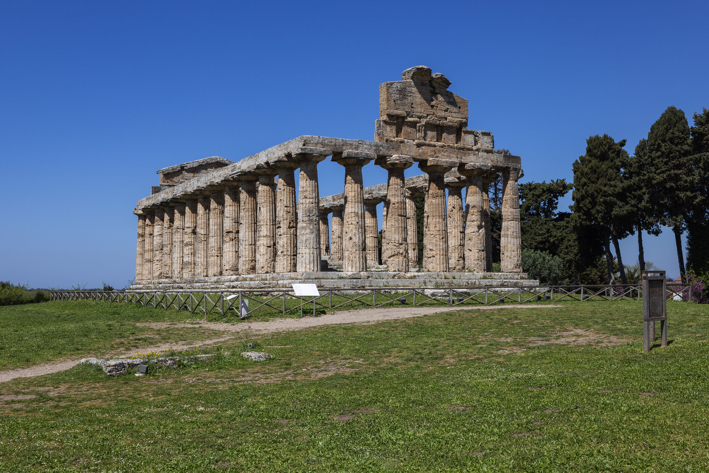 tempio di atena o tempio di cerere