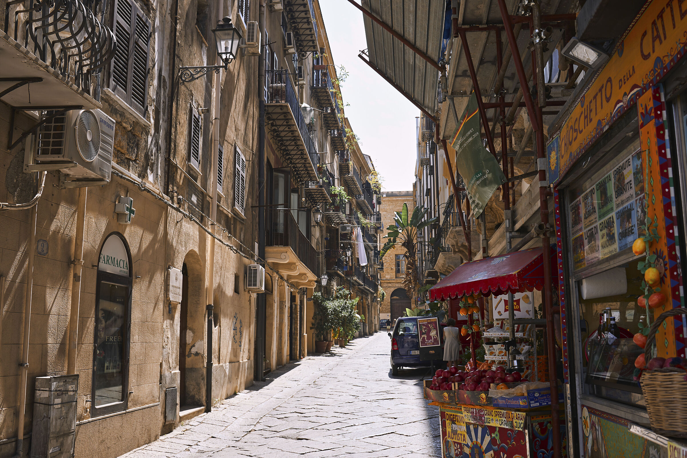 The alleys of Palermo