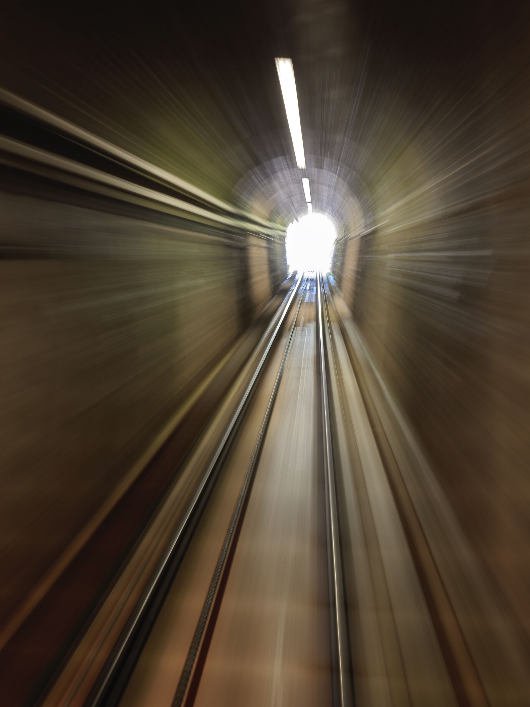 La luce in fondo al tunnel