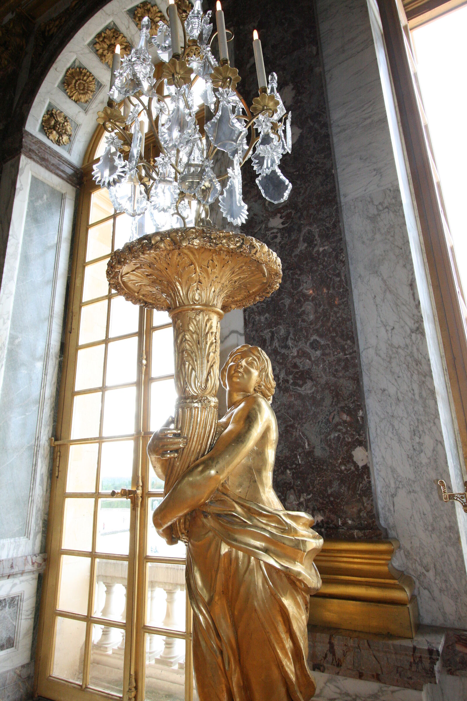 Lampada, Versailles