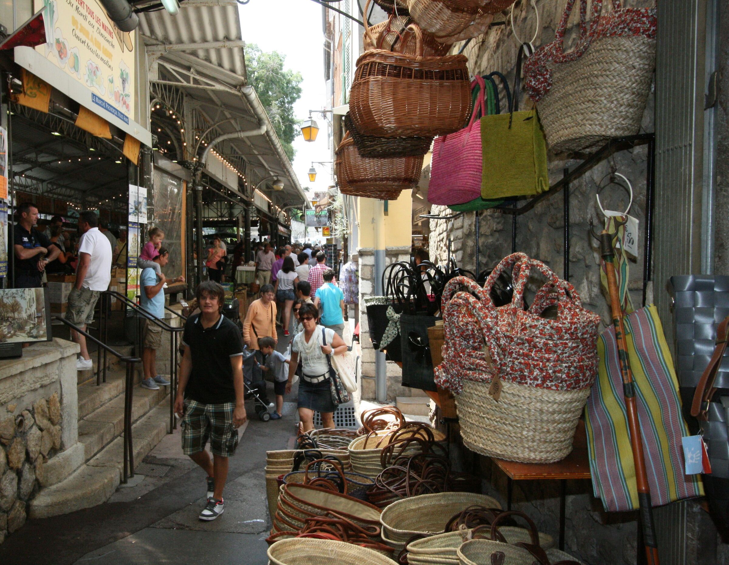 Marche provencal Antibes