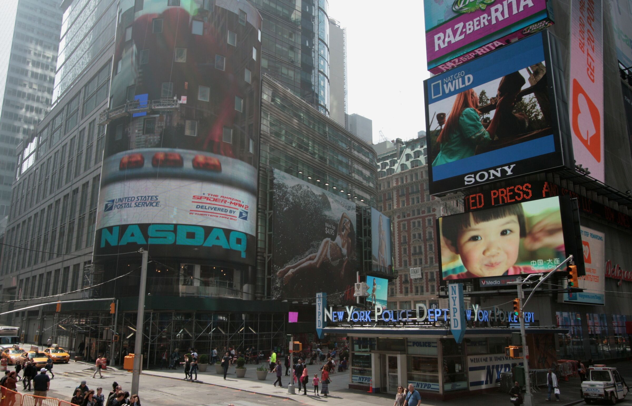 mi ricorda sempre Blade Runner