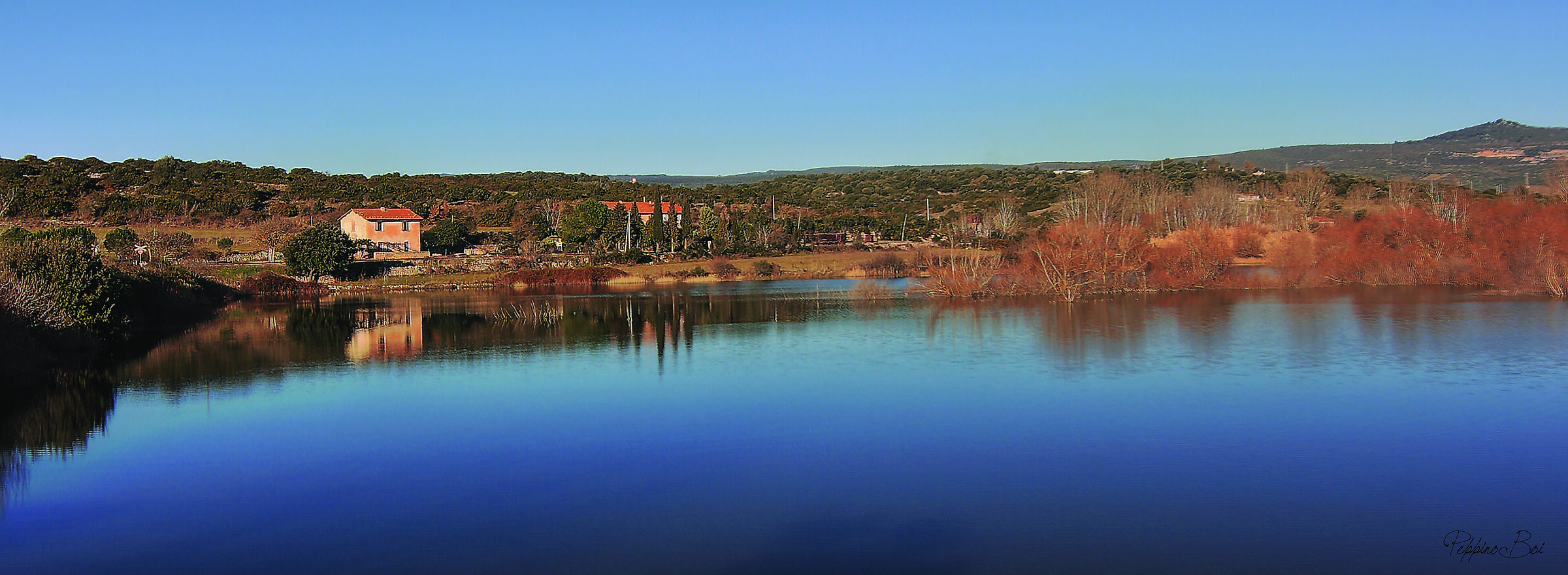 Lake Is Borrocusu - Isili