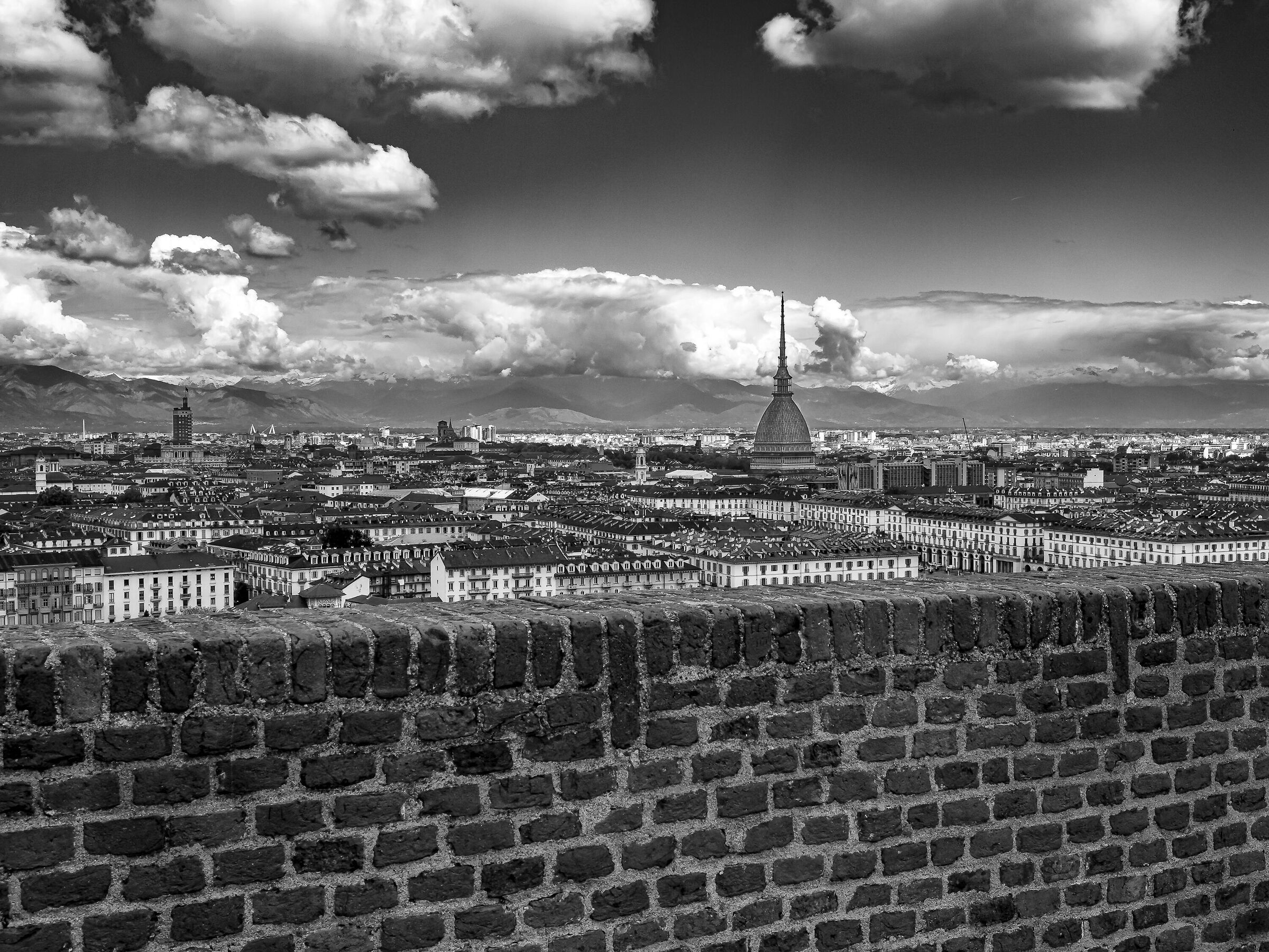 Torino in b&w....