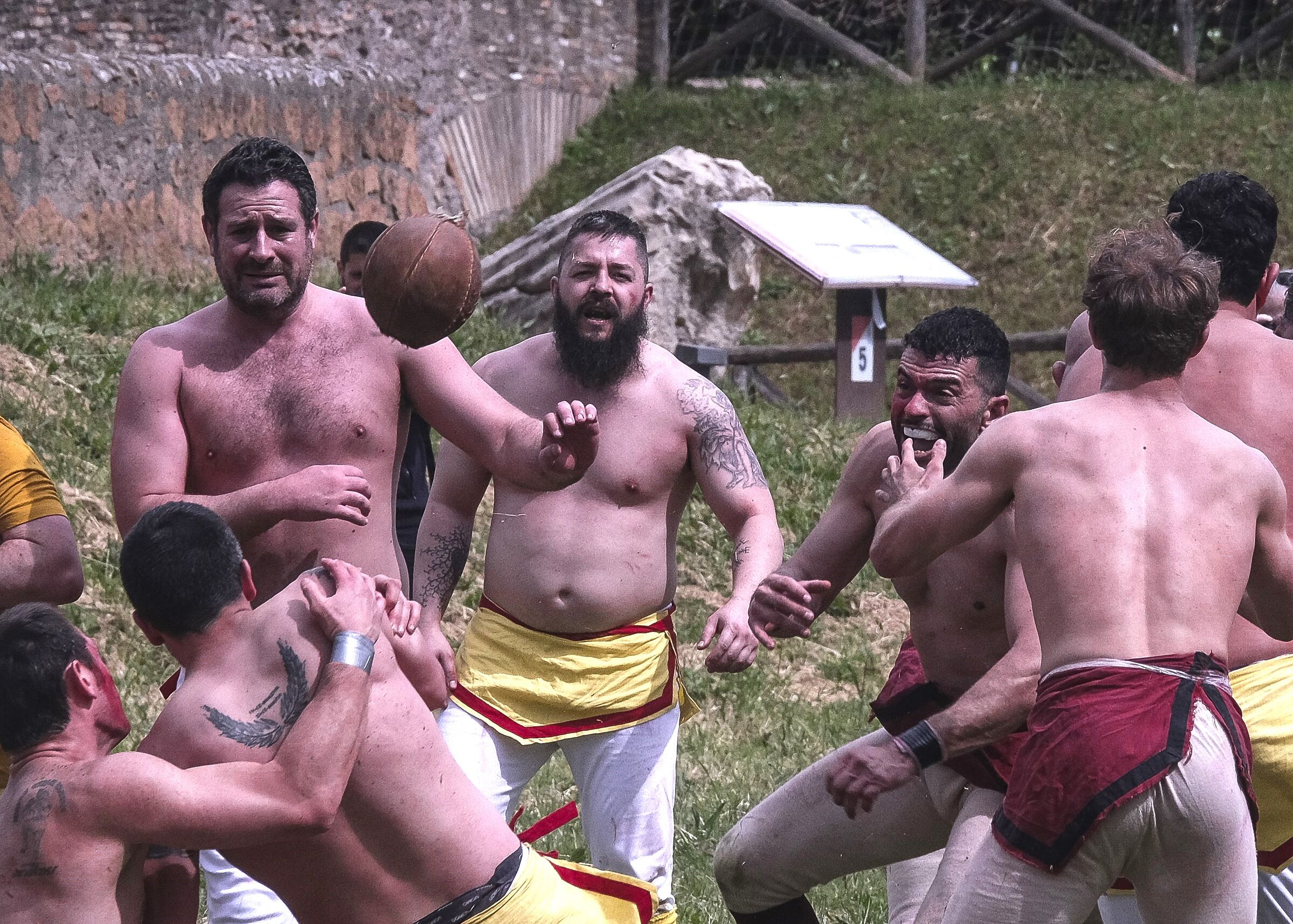 Palla a mano storica