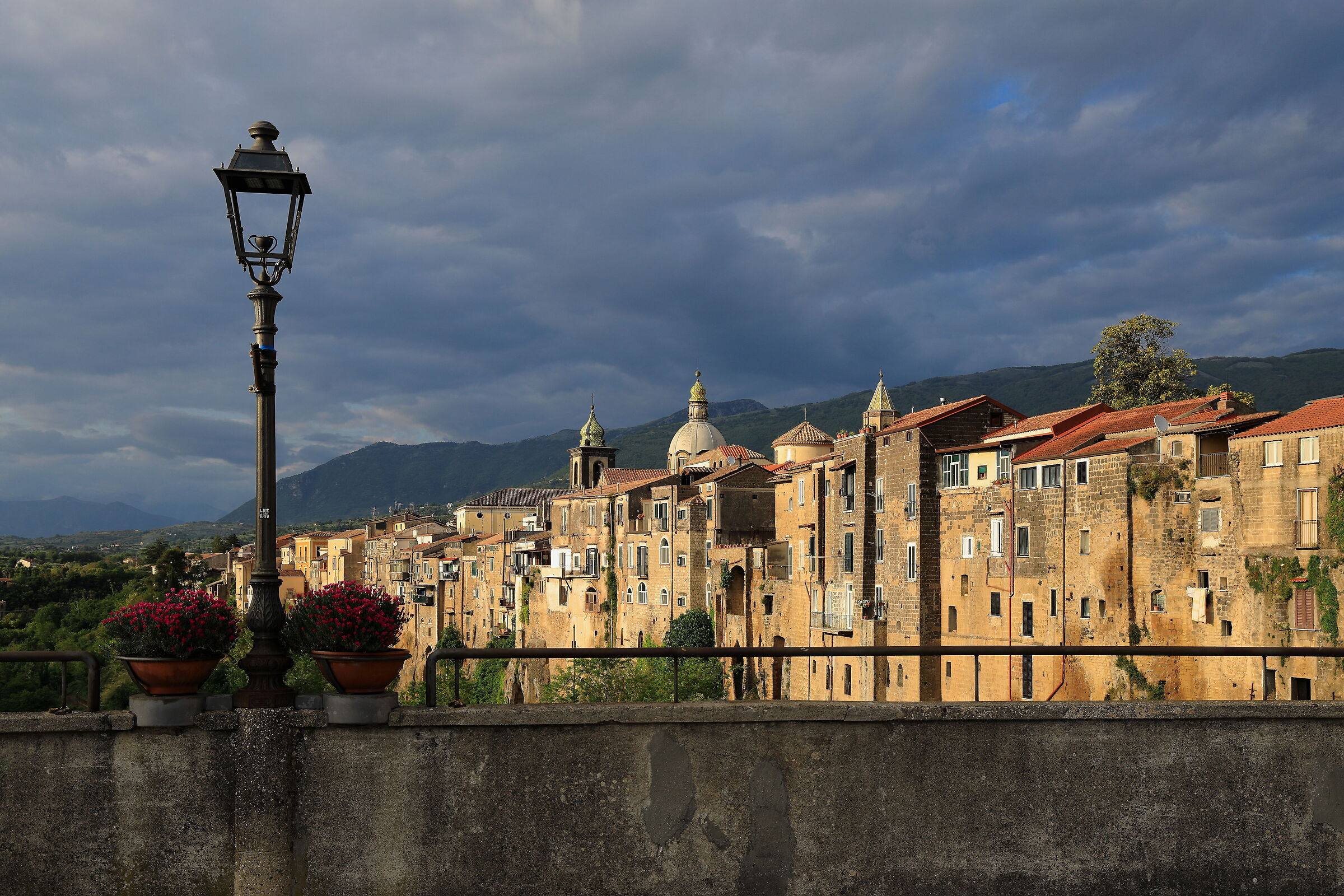Uno sguardo dal ponte