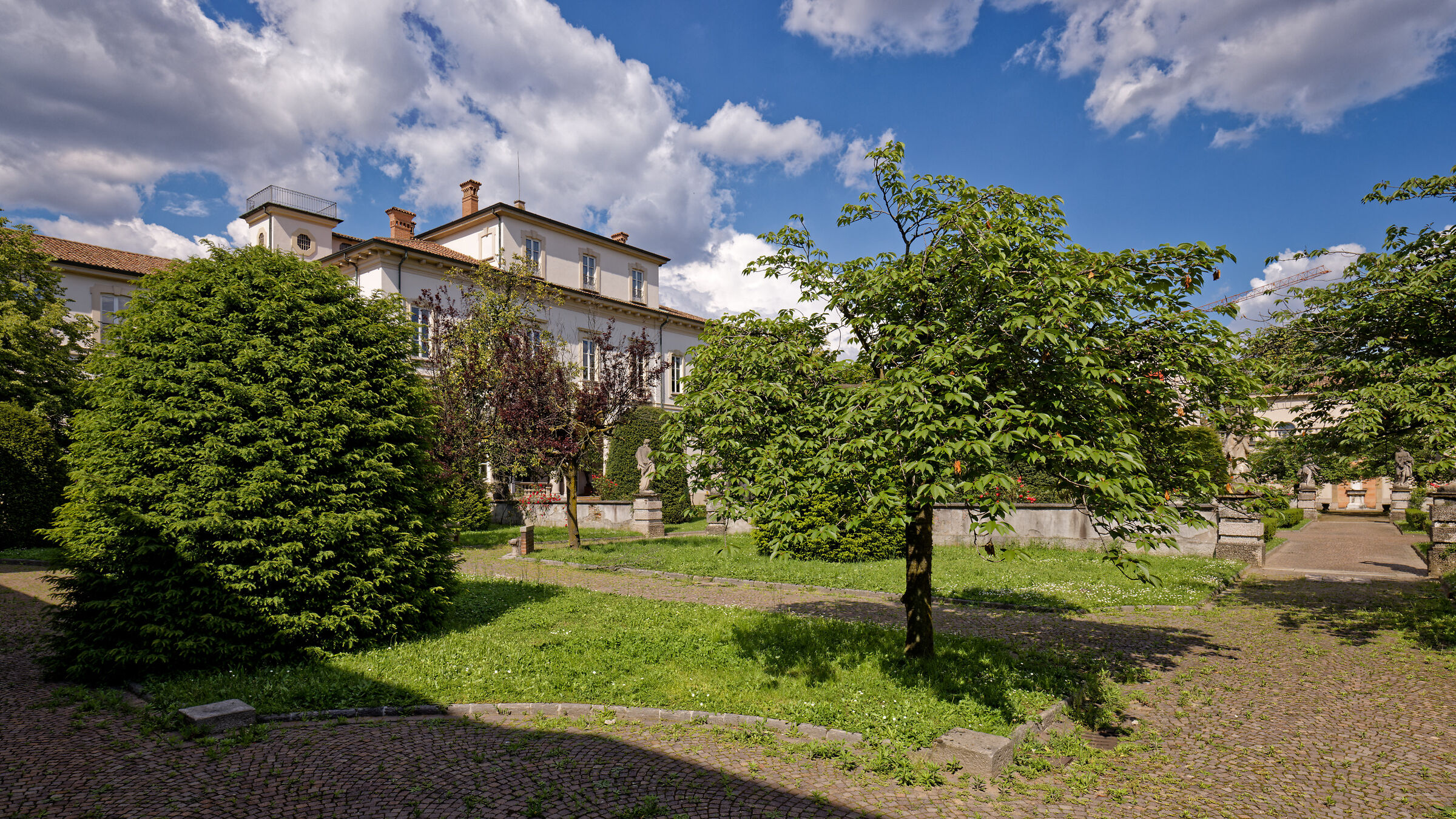 Milano, villa Clerici