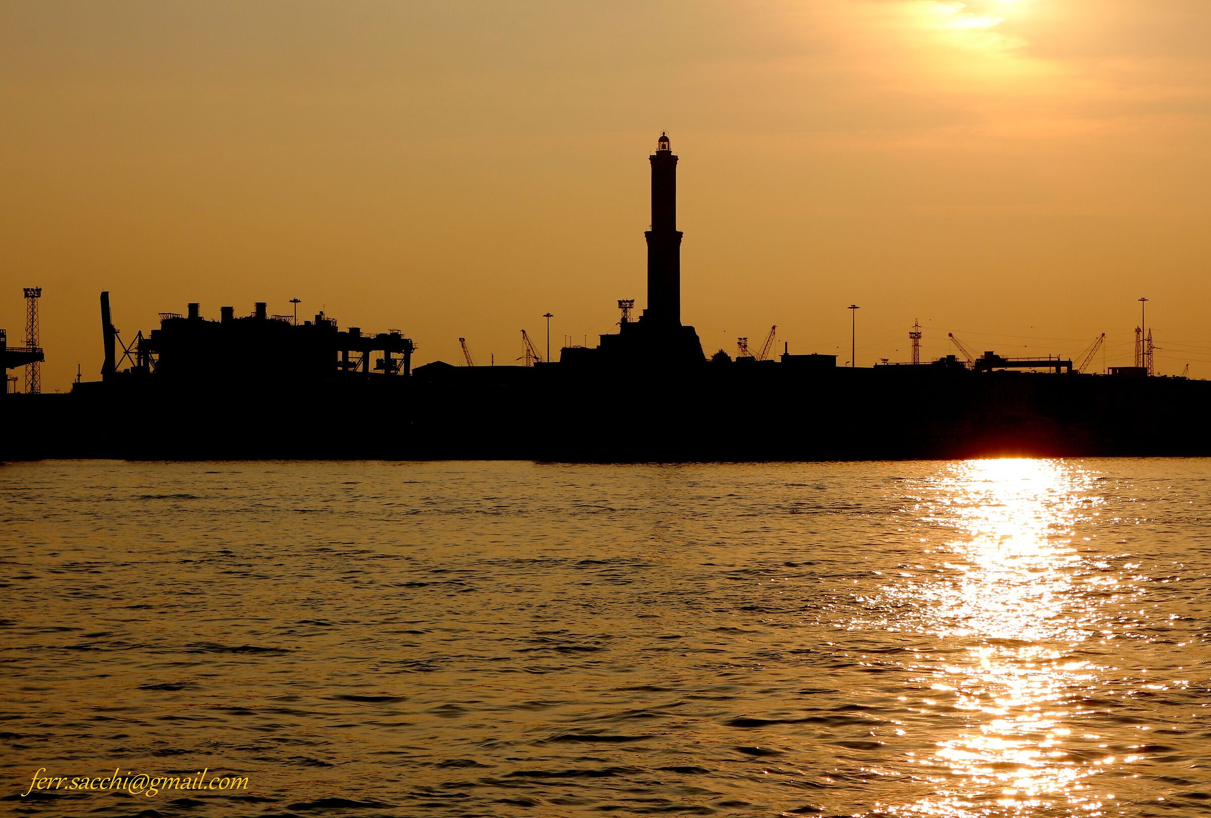 Lanterna al Tramonto