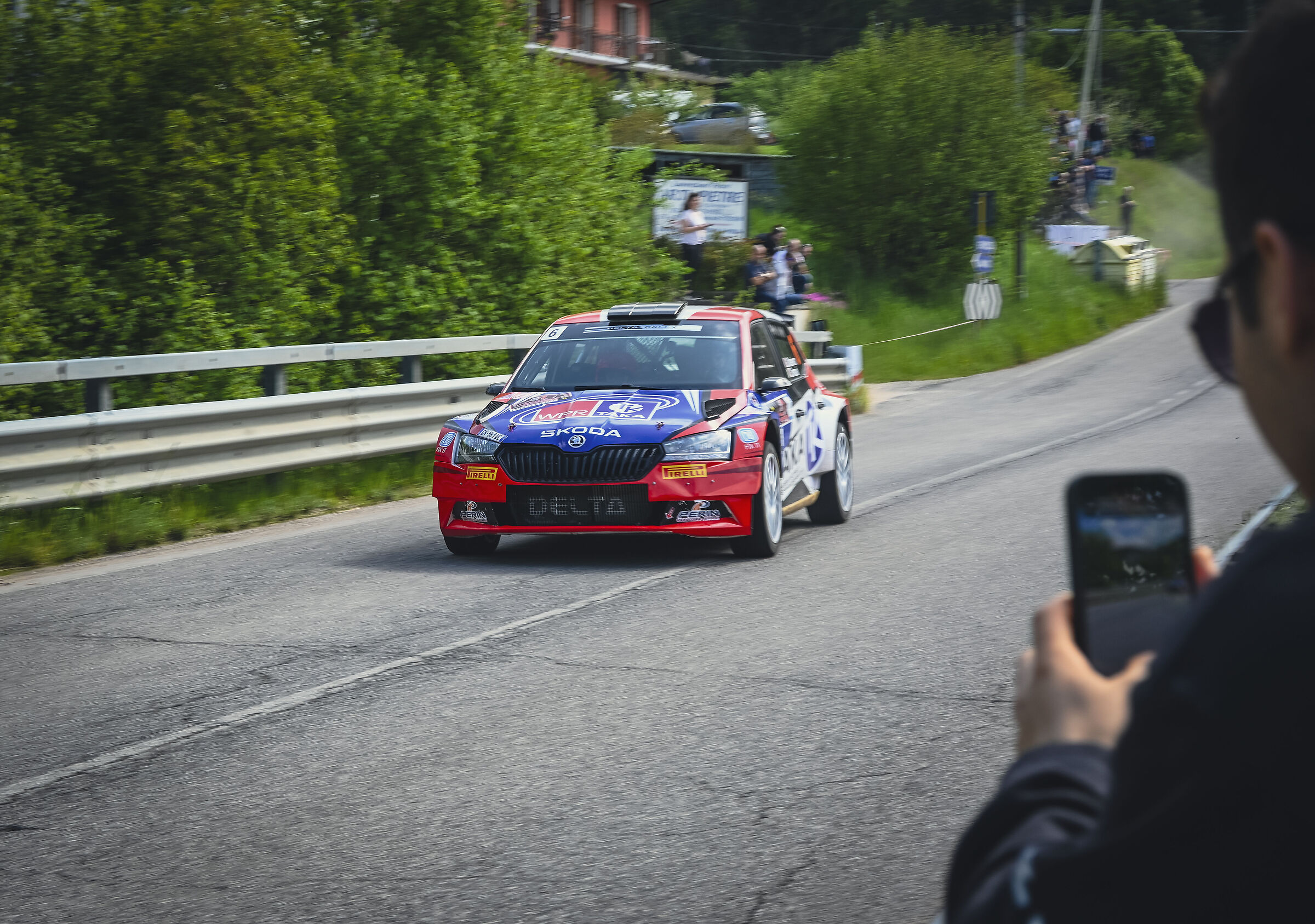 Rally, spectators and drivers