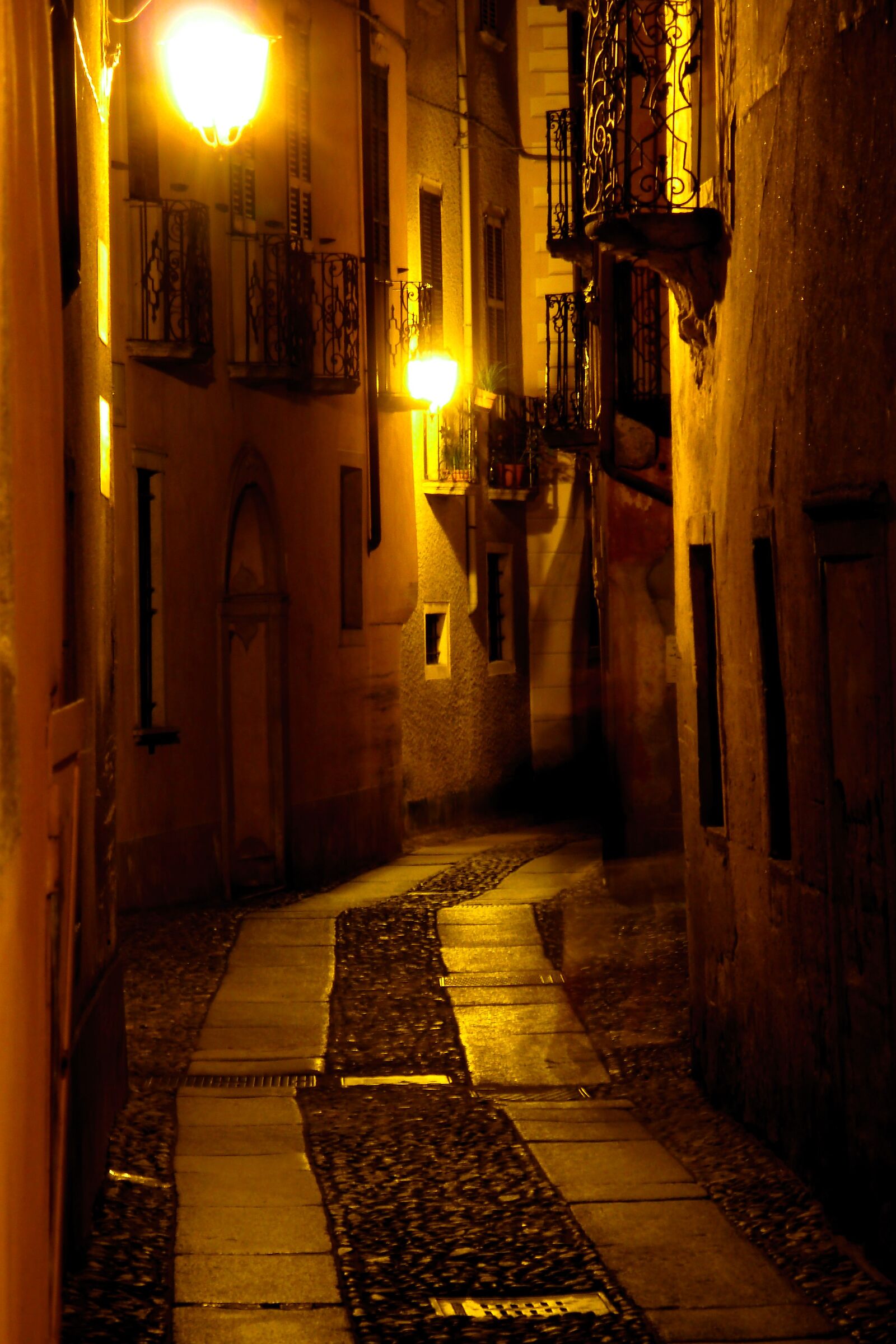Orta San Giulio, notte.
