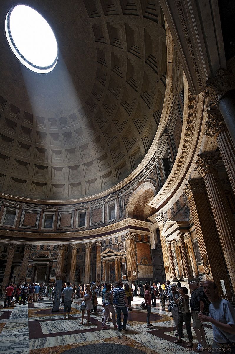 inside the pantheon