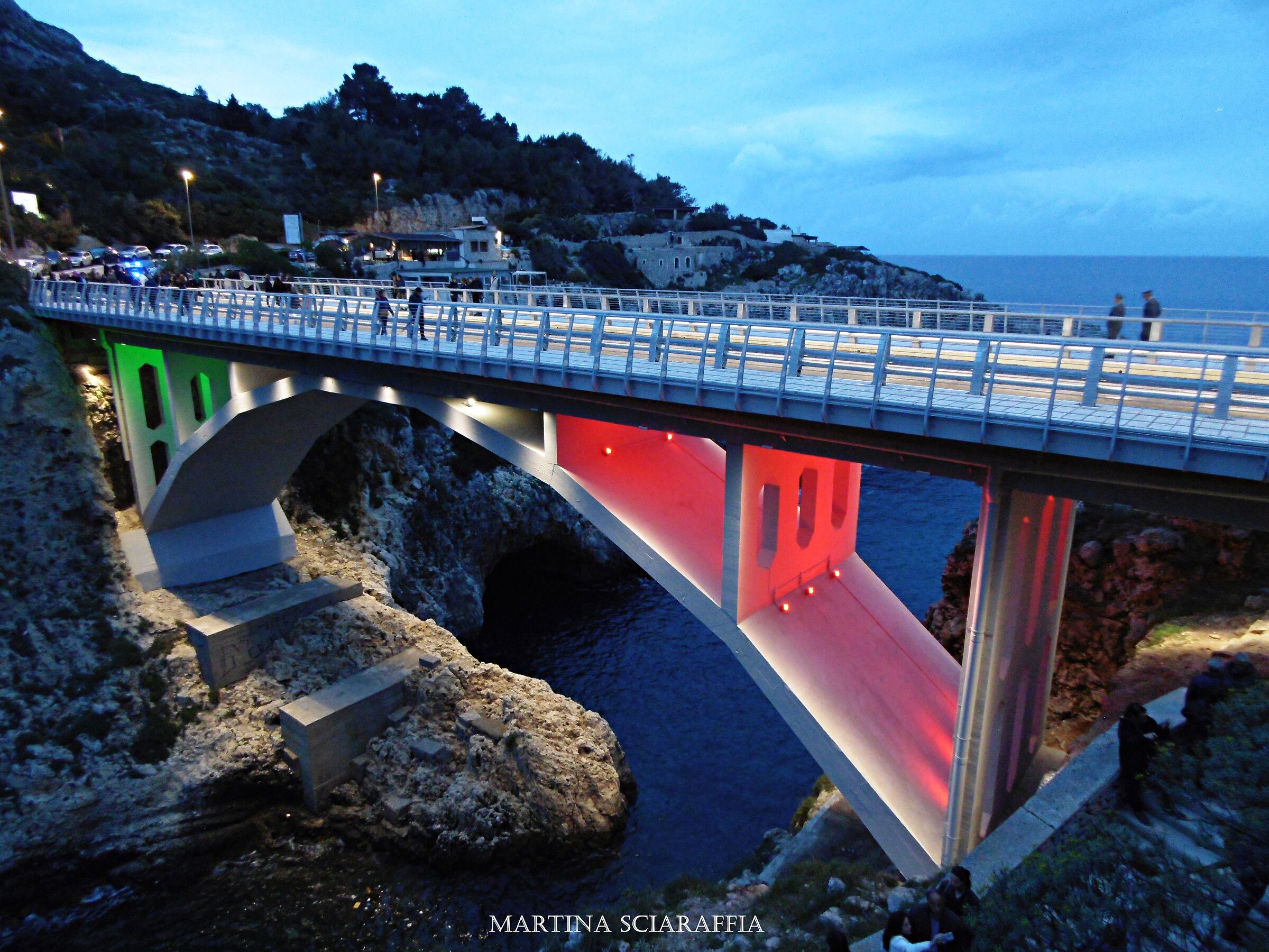 Italian tricolor illuminates the Ciolo Bridge