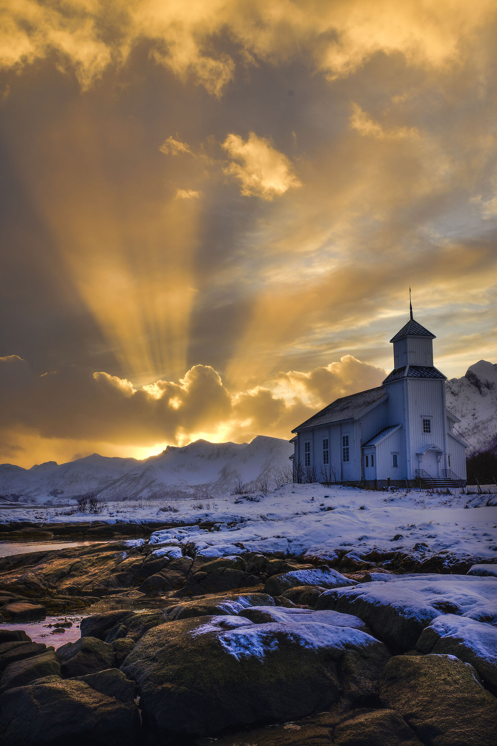 Mattina presto alle Lofoten