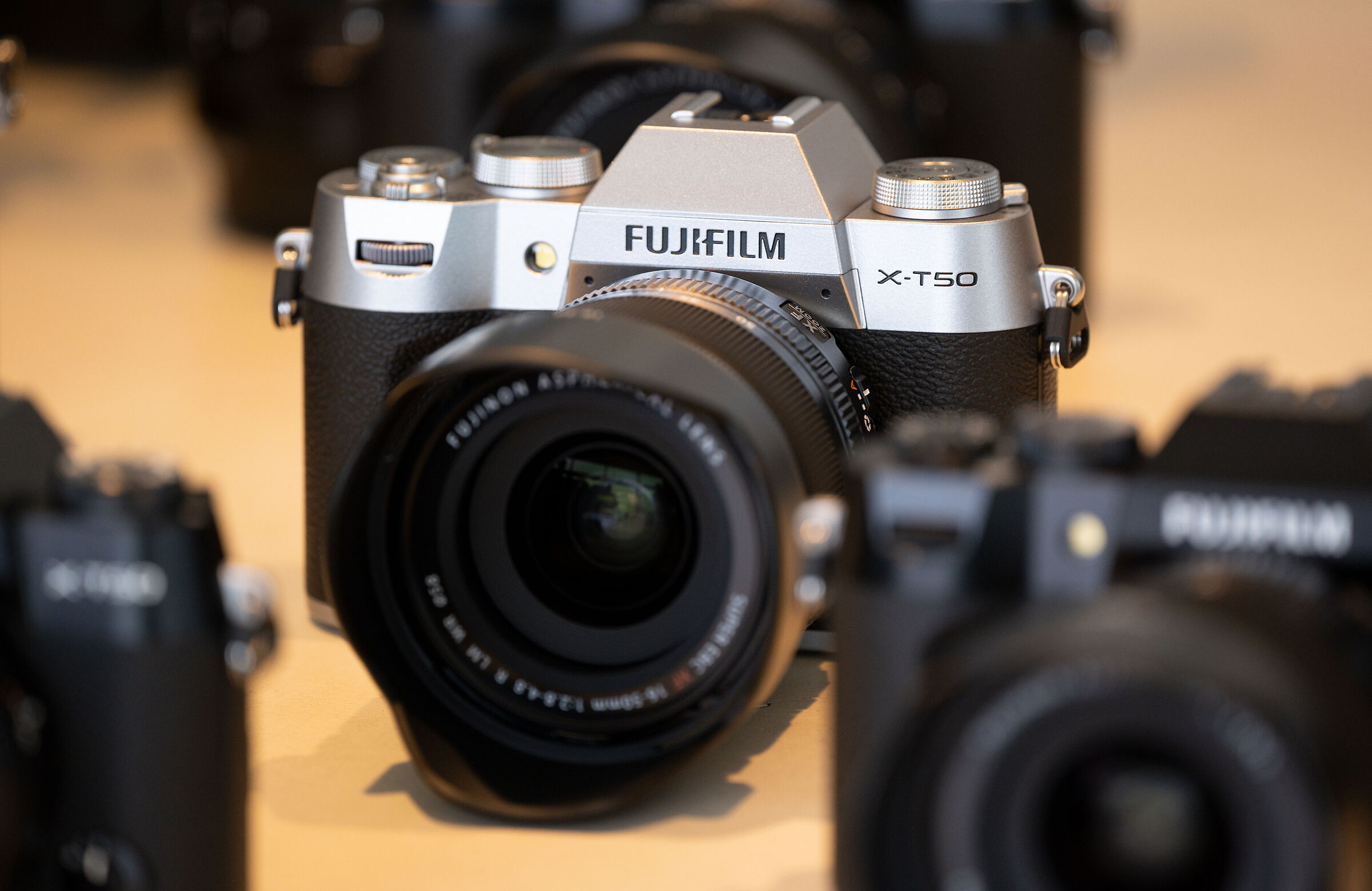 Fujifilm X-T50 e 16-50