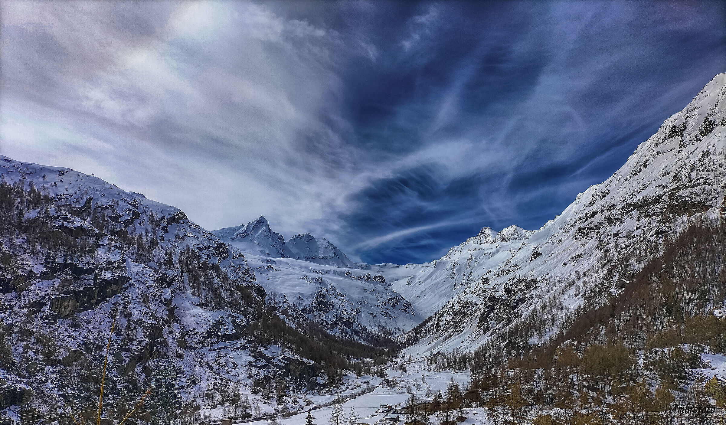 Val Savarange