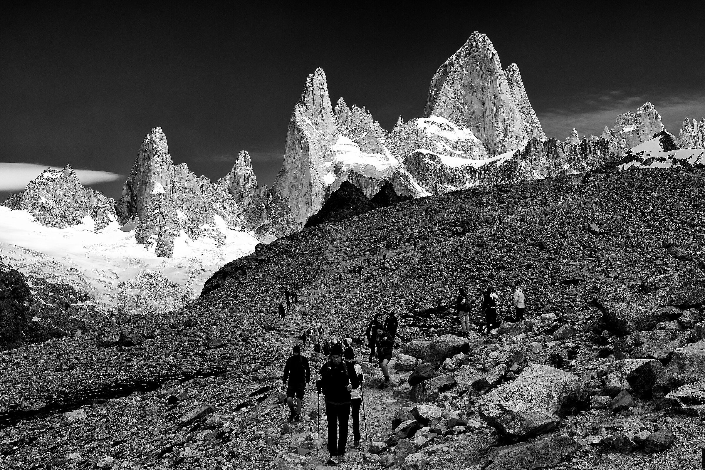 frontal moraine Laguna de Los Tres