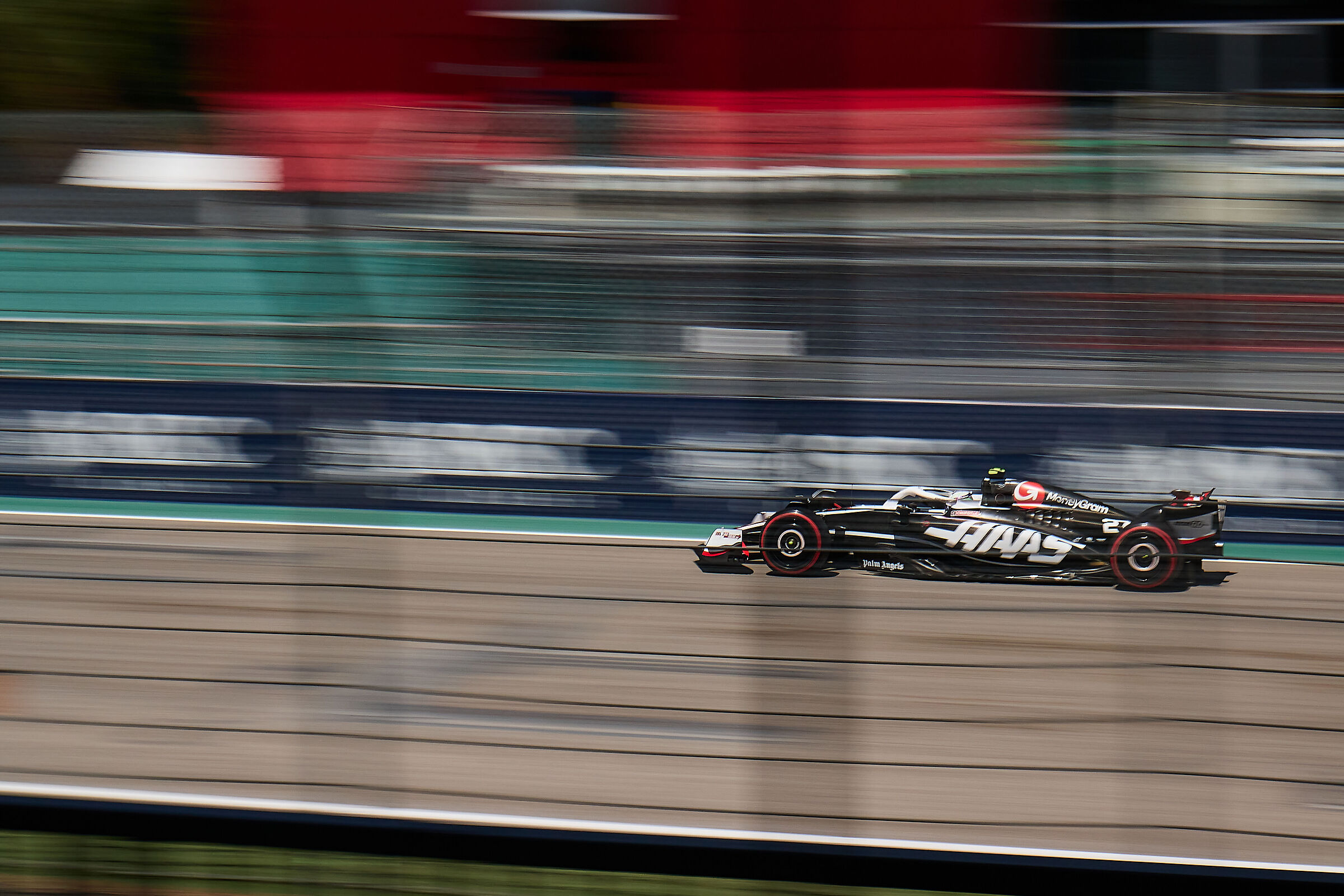 Panning F3