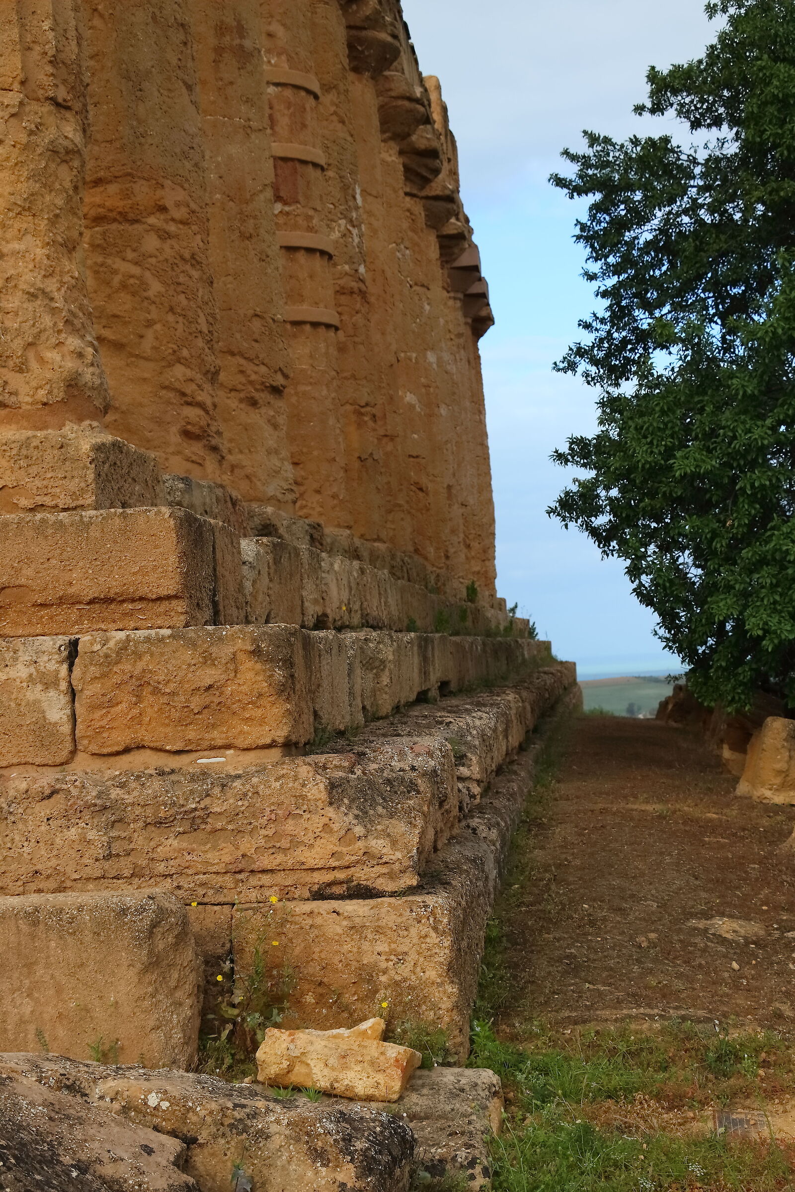 Valley of the Temples 18-04-2024 - 0505