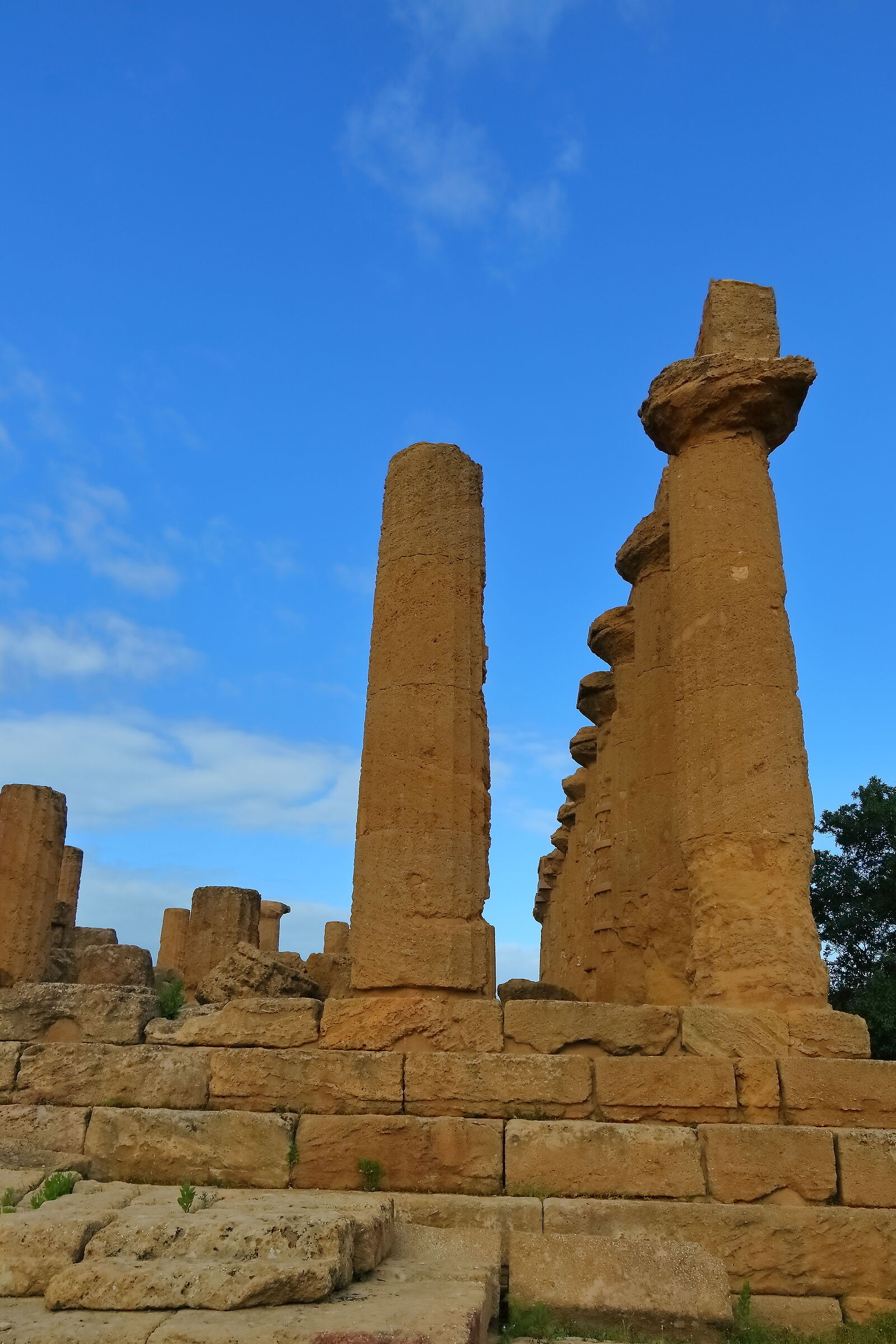Valley of the Temples 18-04-2024 - 0506