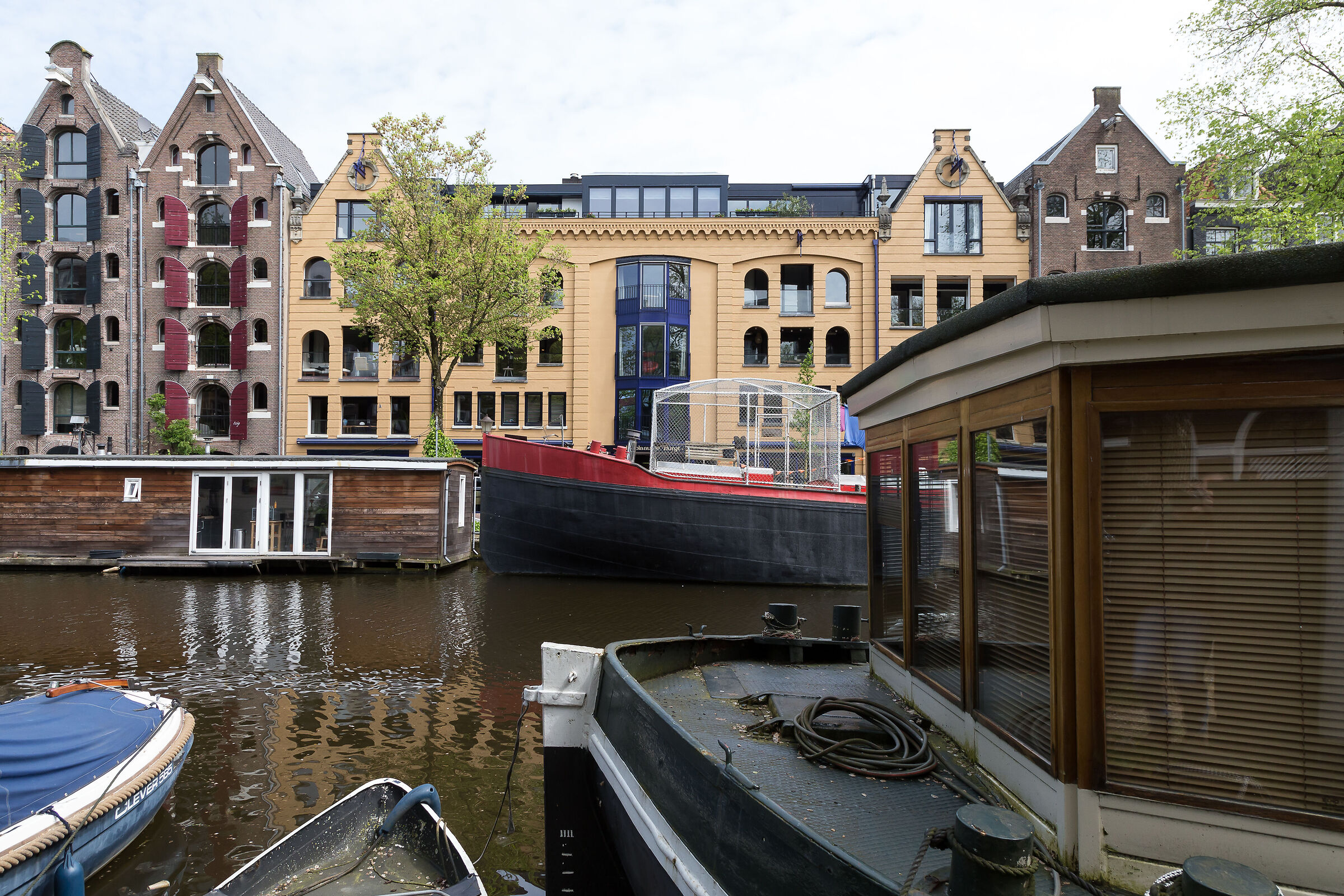 amsterdam house boat