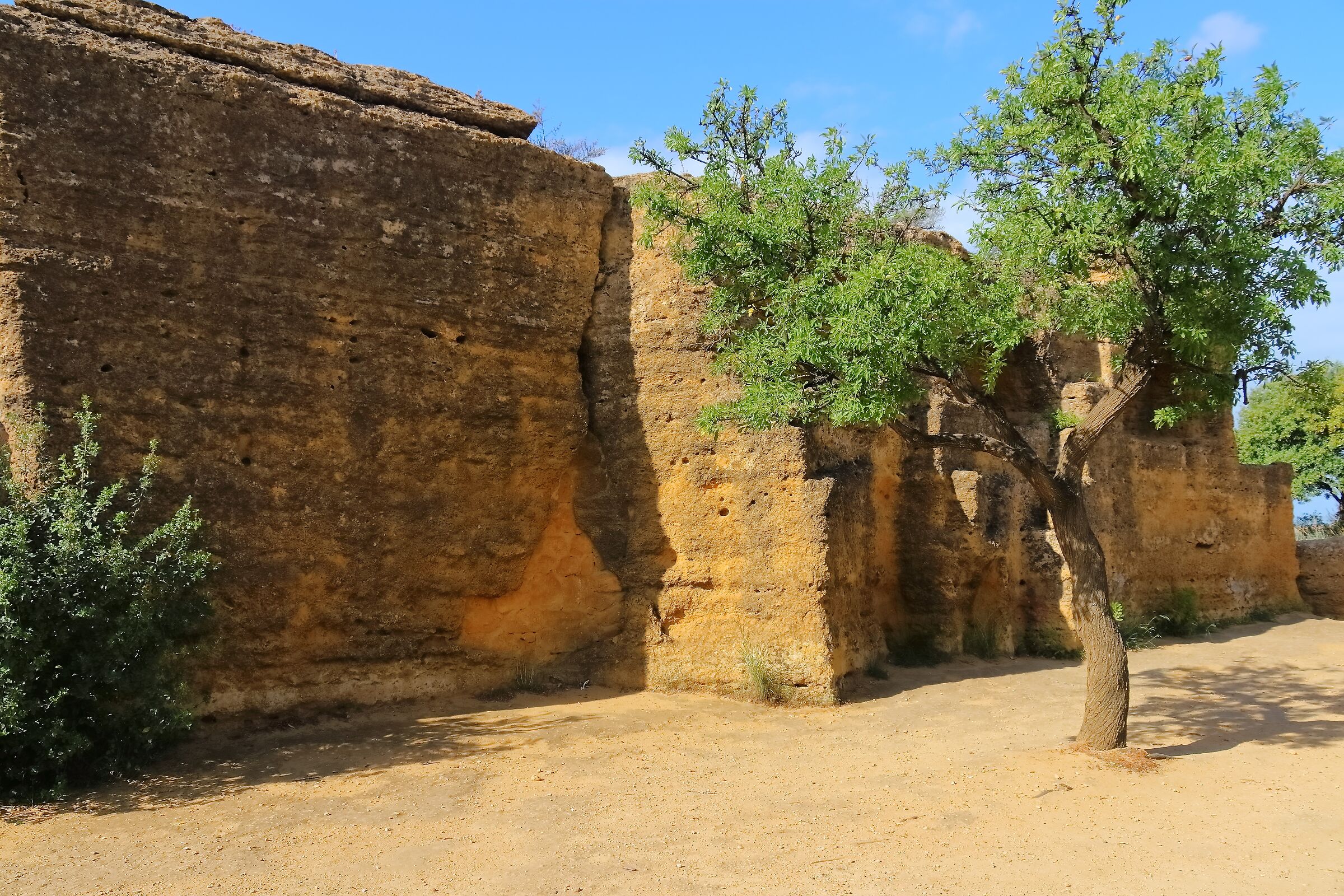Valley of the Temples 18-04-2024 - 0515