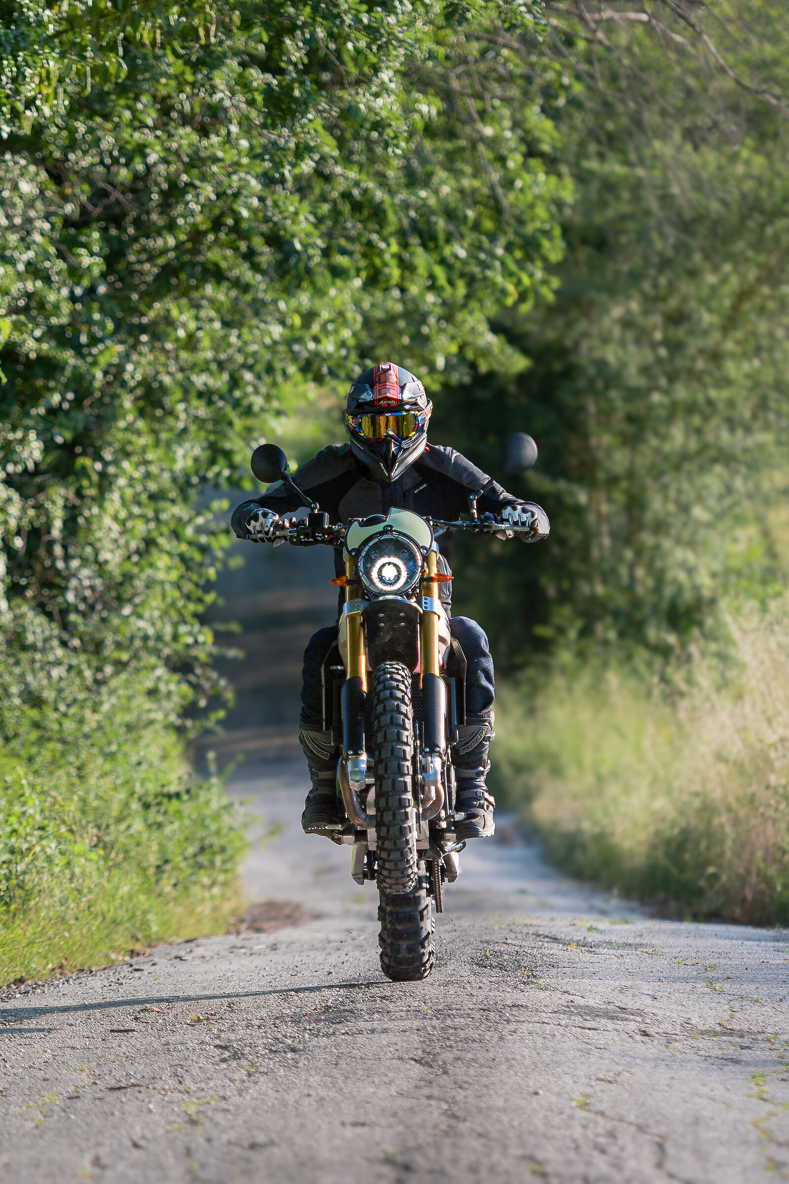 Finally they take a picture of me 2