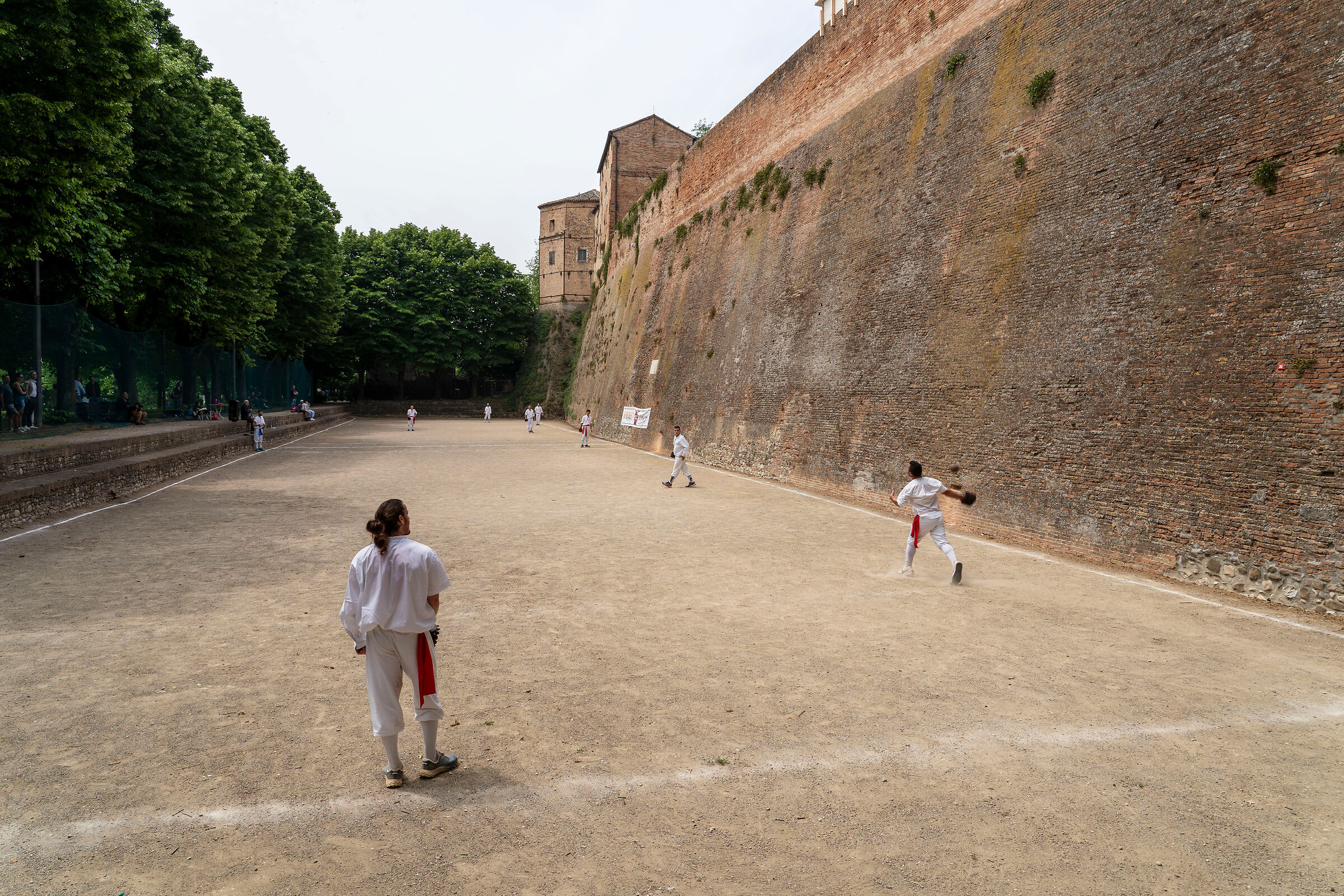 L'antico gioco del pallone con bracciale