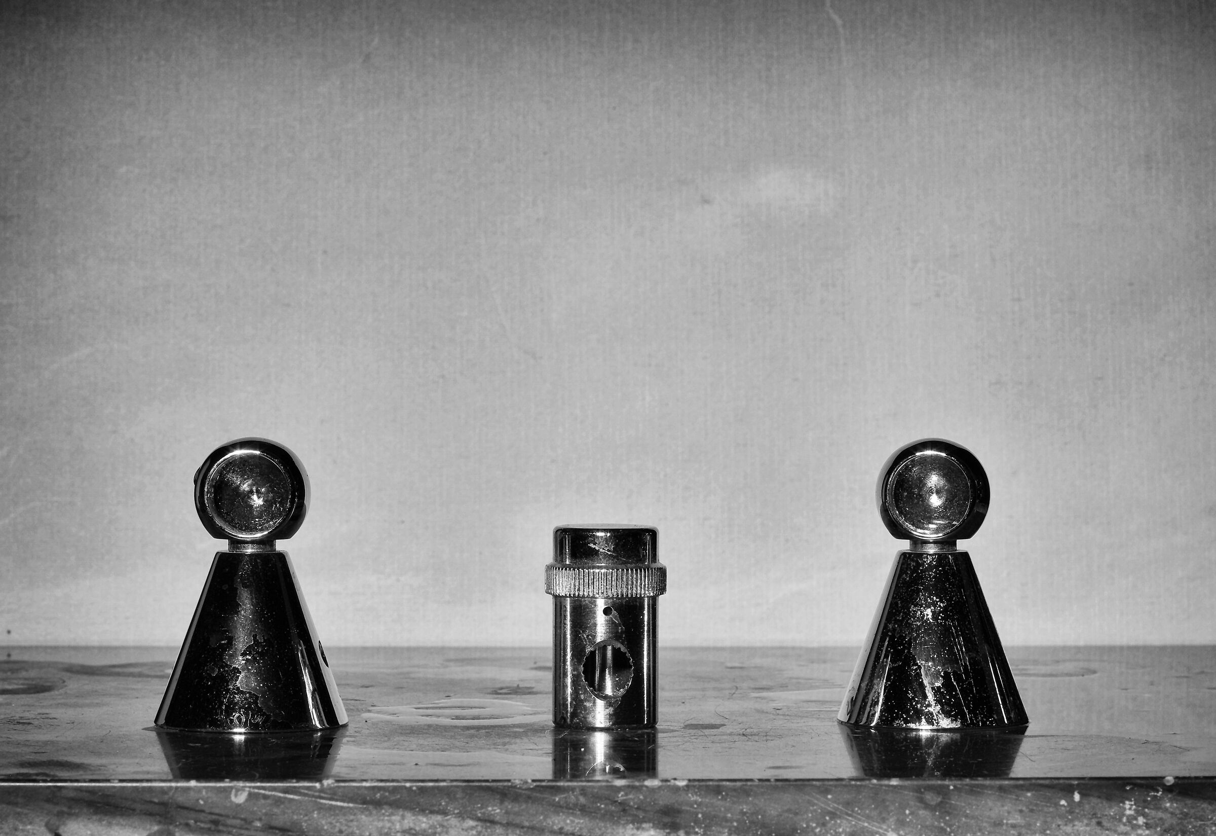 Metaphysical still life