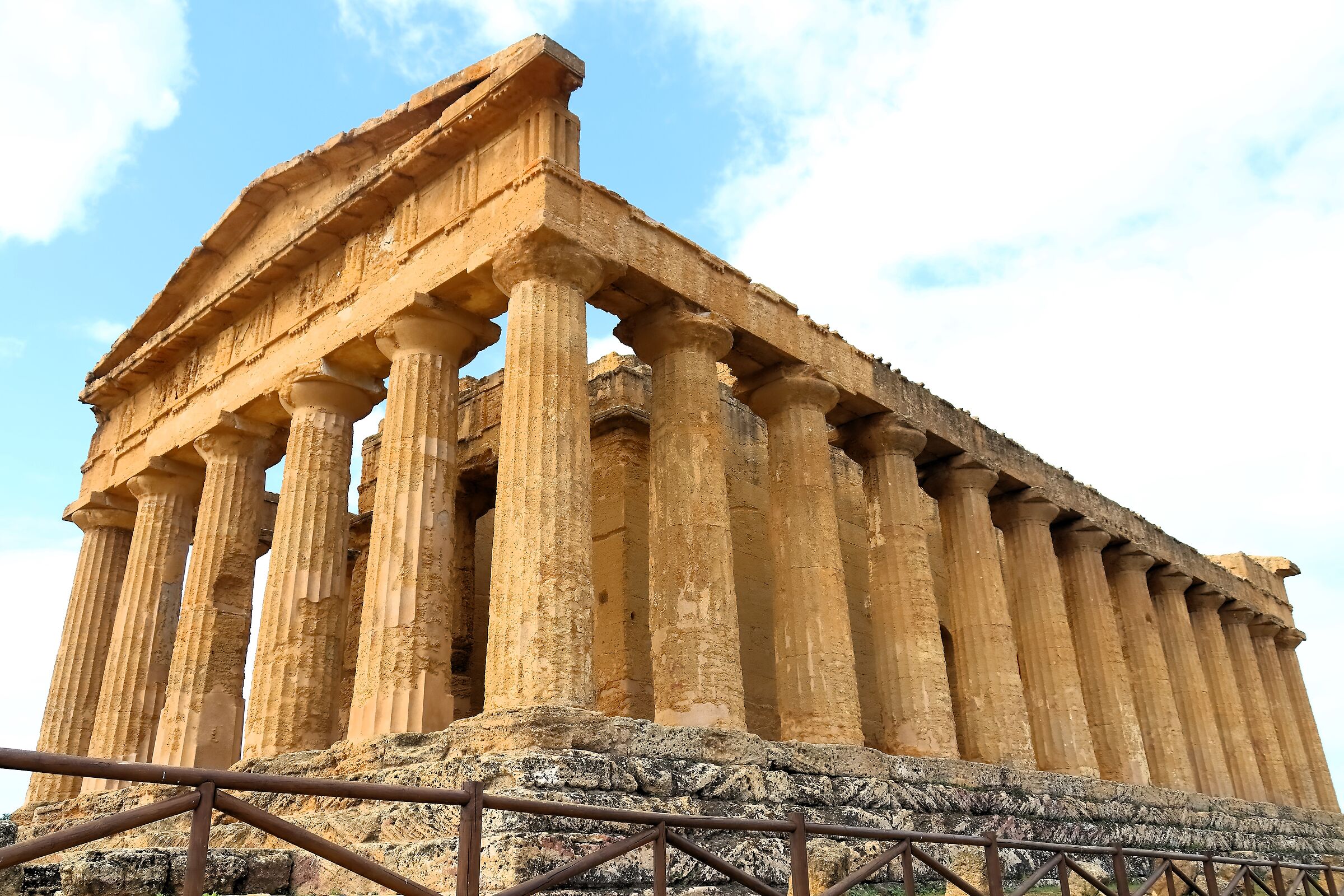 Valley of the Temples 18-04-2024 - 0534