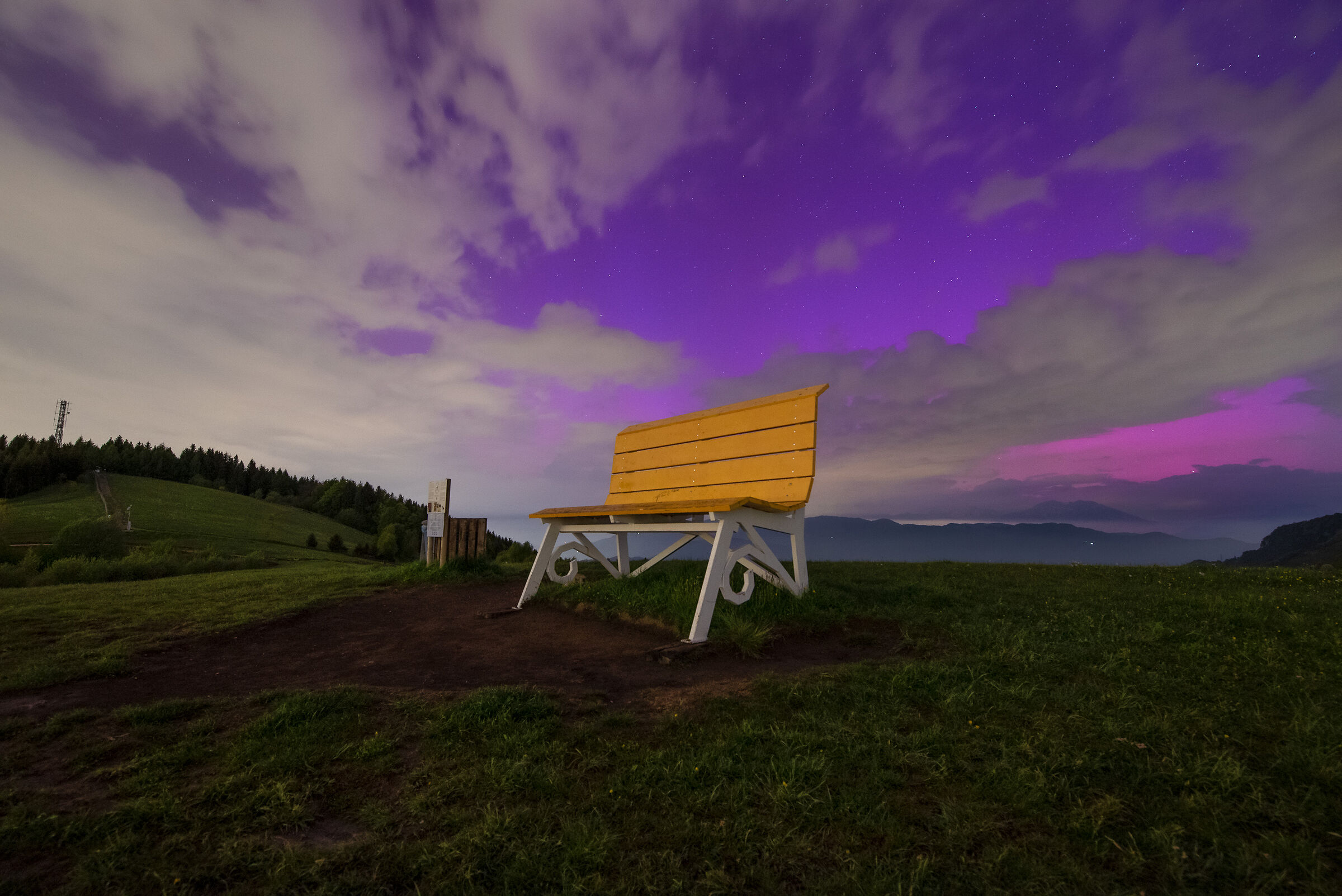 Aurora sopra i colli