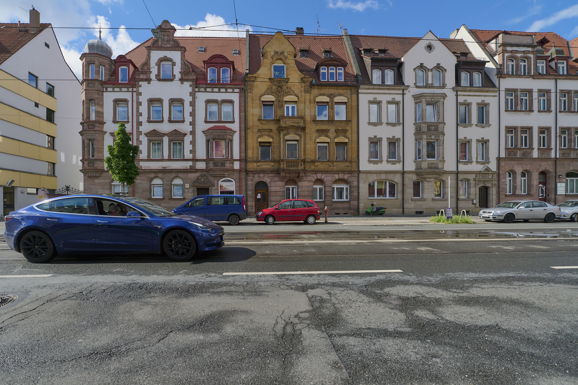 Vecchi edifici sulla Sulzbacher Strasse