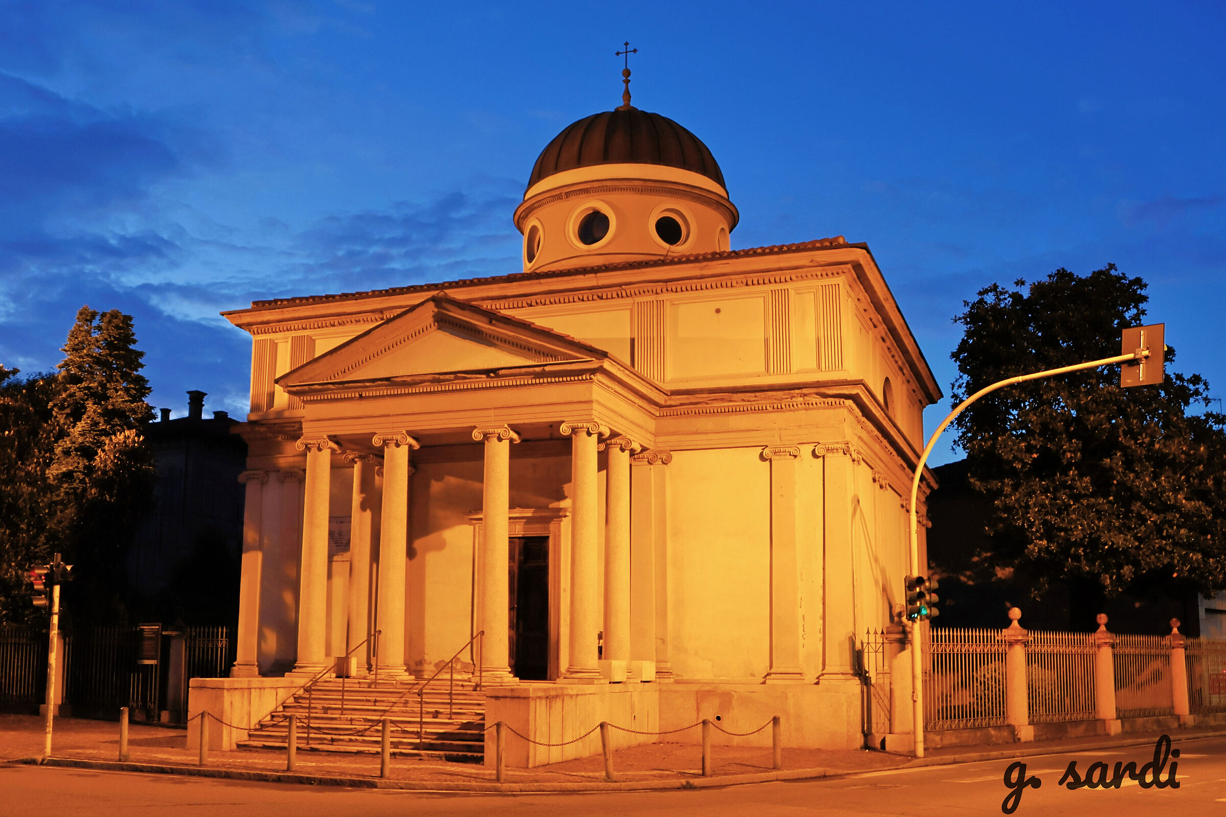 the Temple of Moncucco