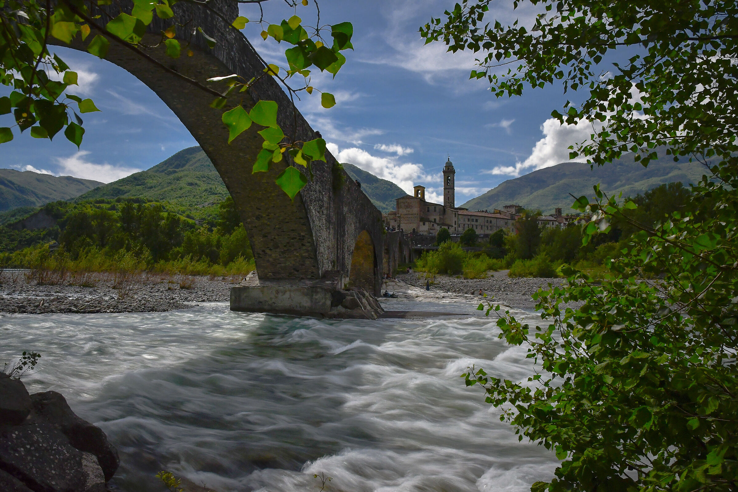 CROOKED BOBBIO BRIDGE